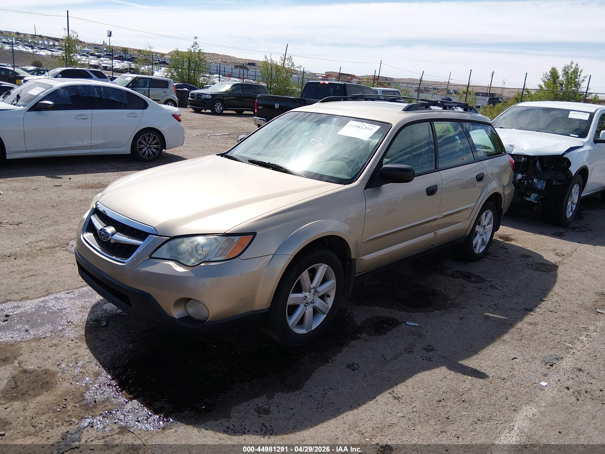 SUBARU OUTBACK image 2
