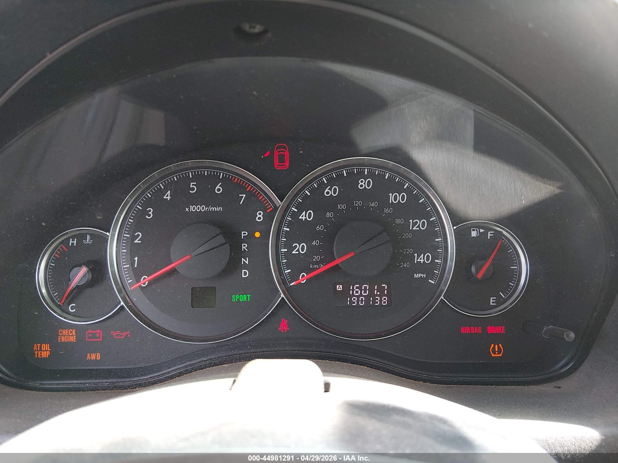 SUBARU OUTBACK image 7