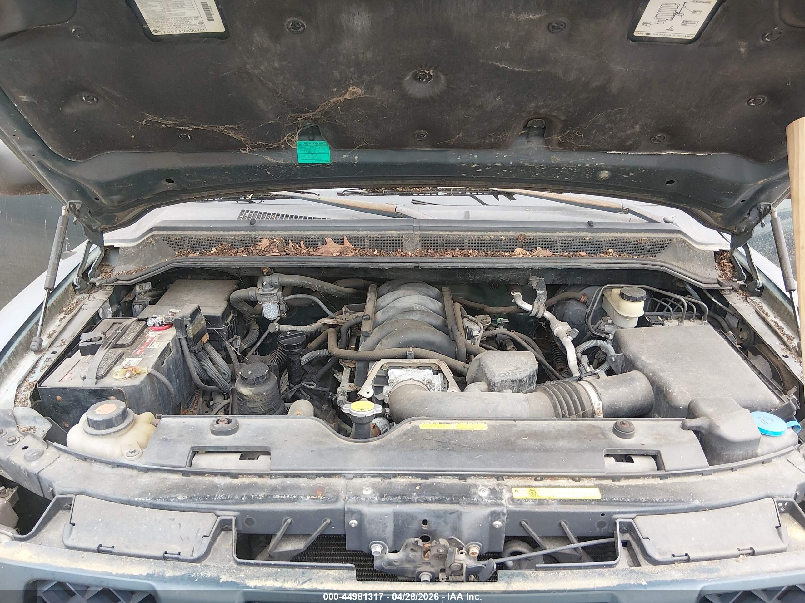 NISSAN TITAN image 10