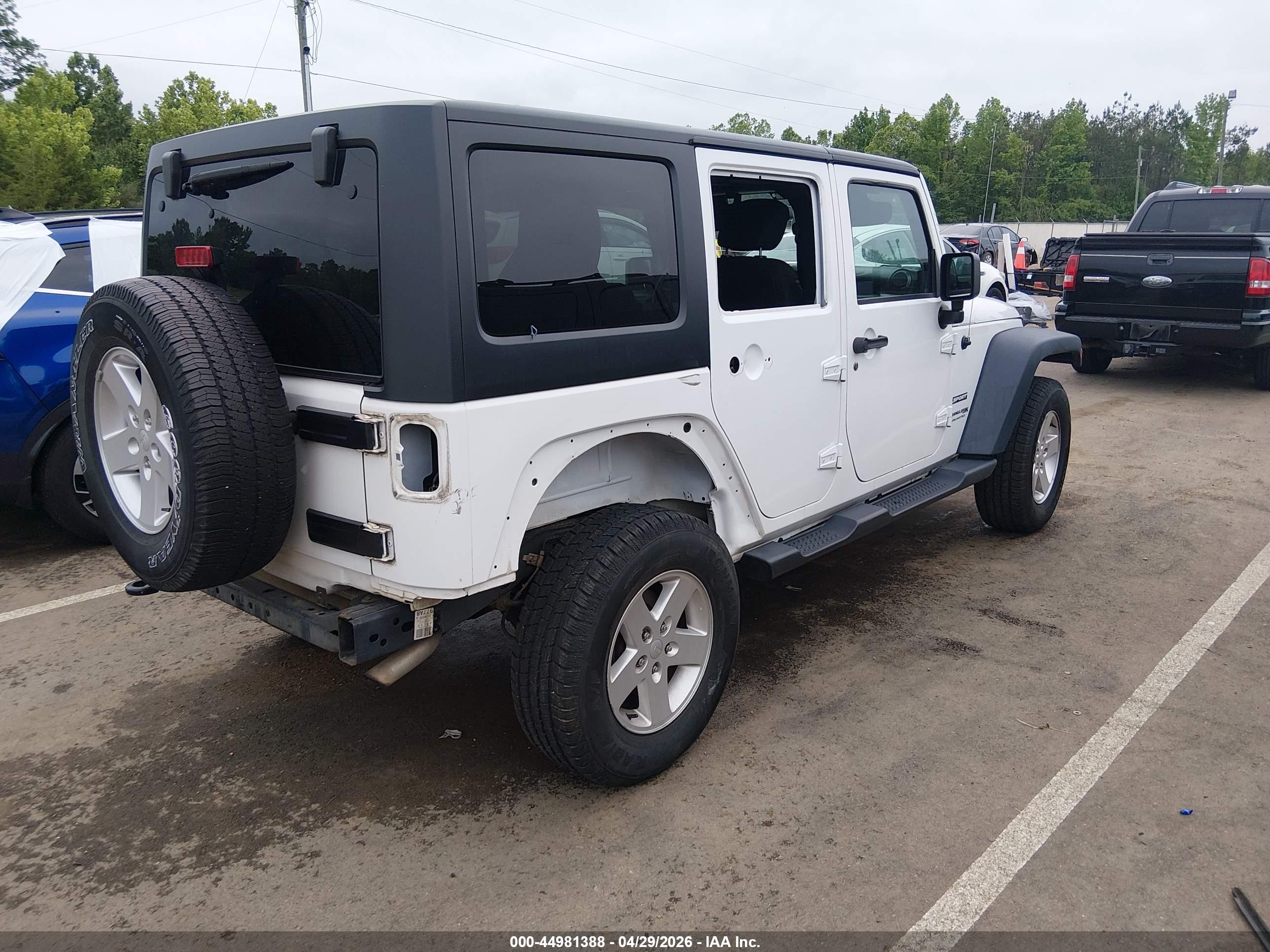JEEP WRANGLER image 4