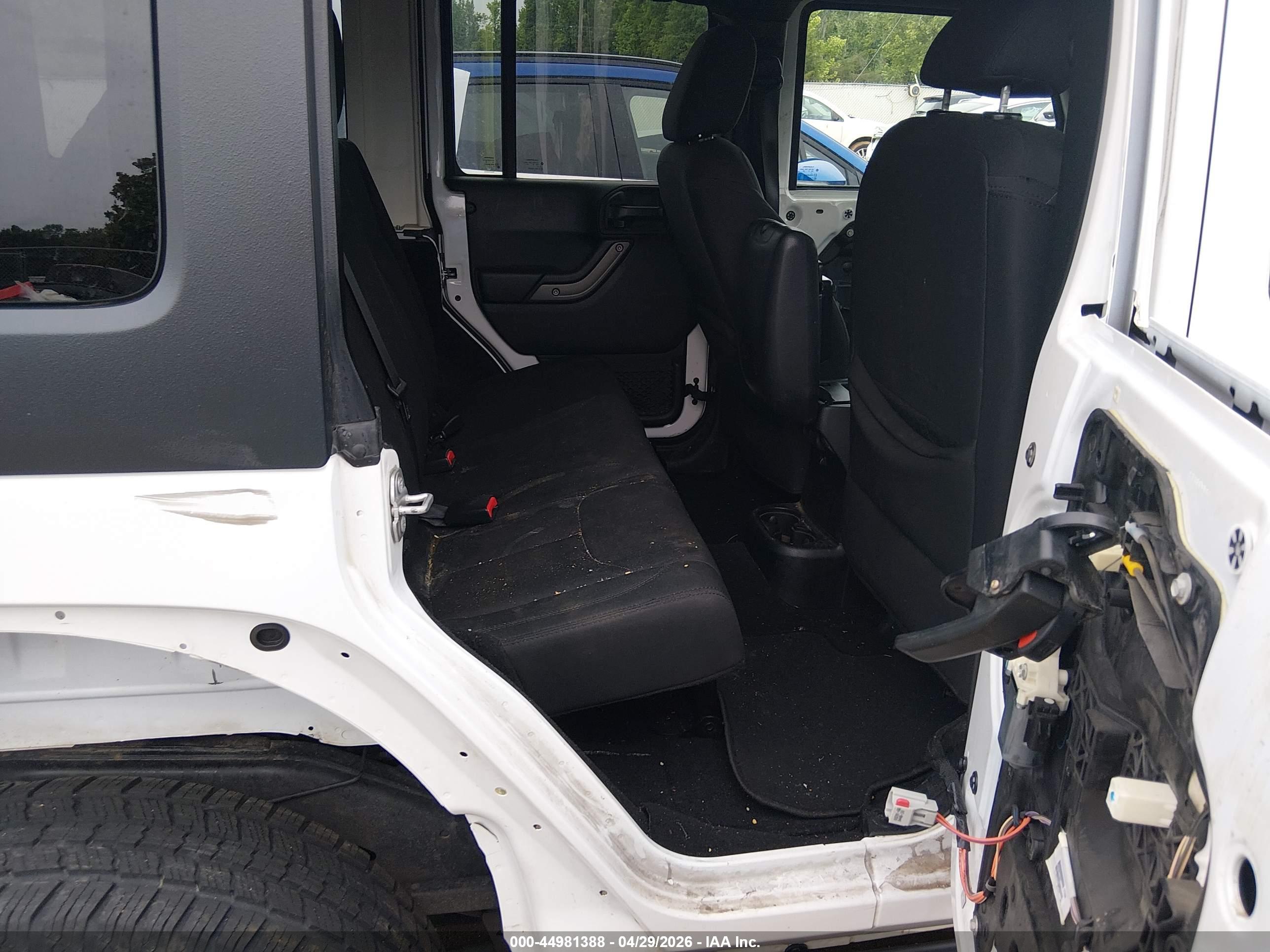 JEEP WRANGLER image 8