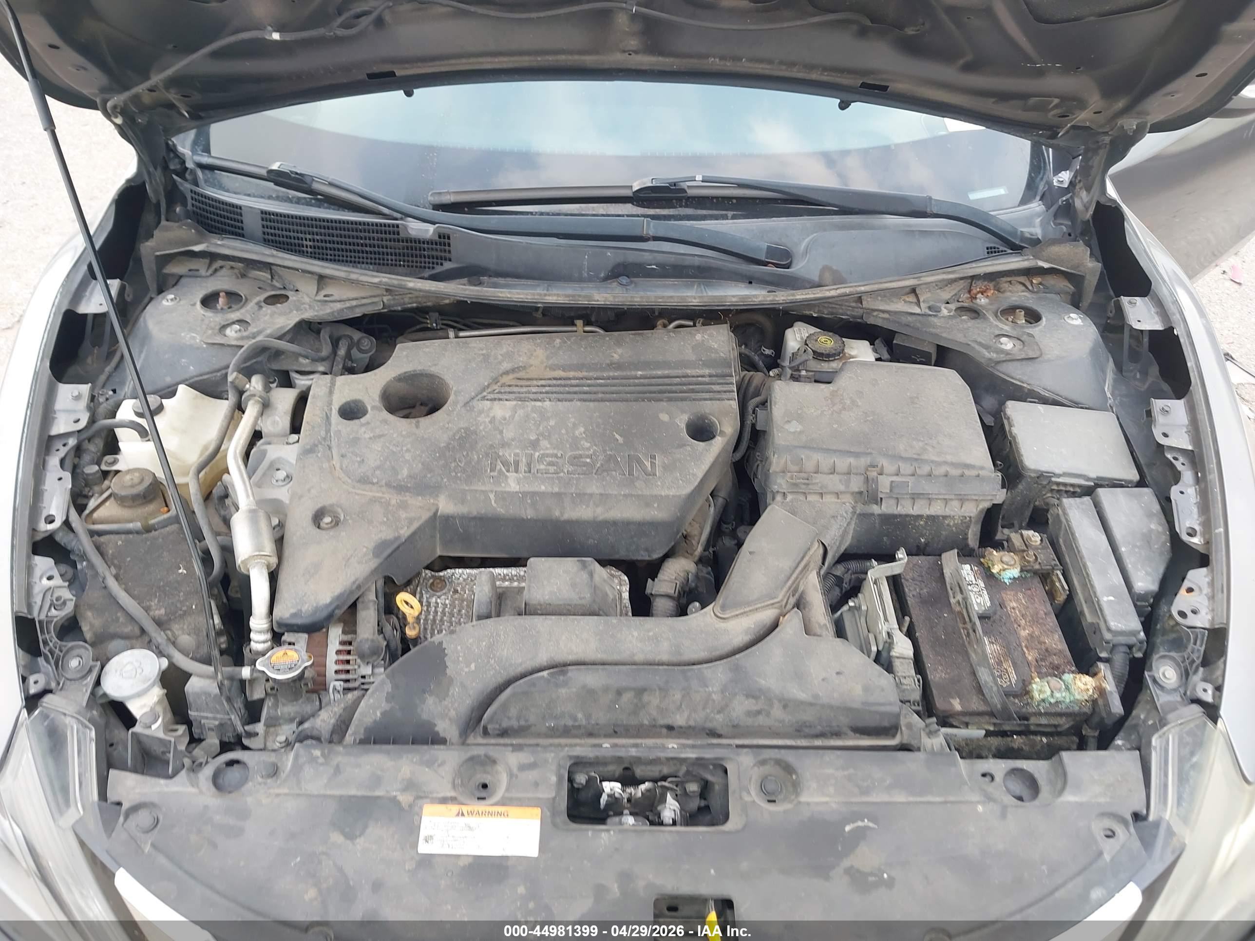 NISSAN ALTIMA image 10