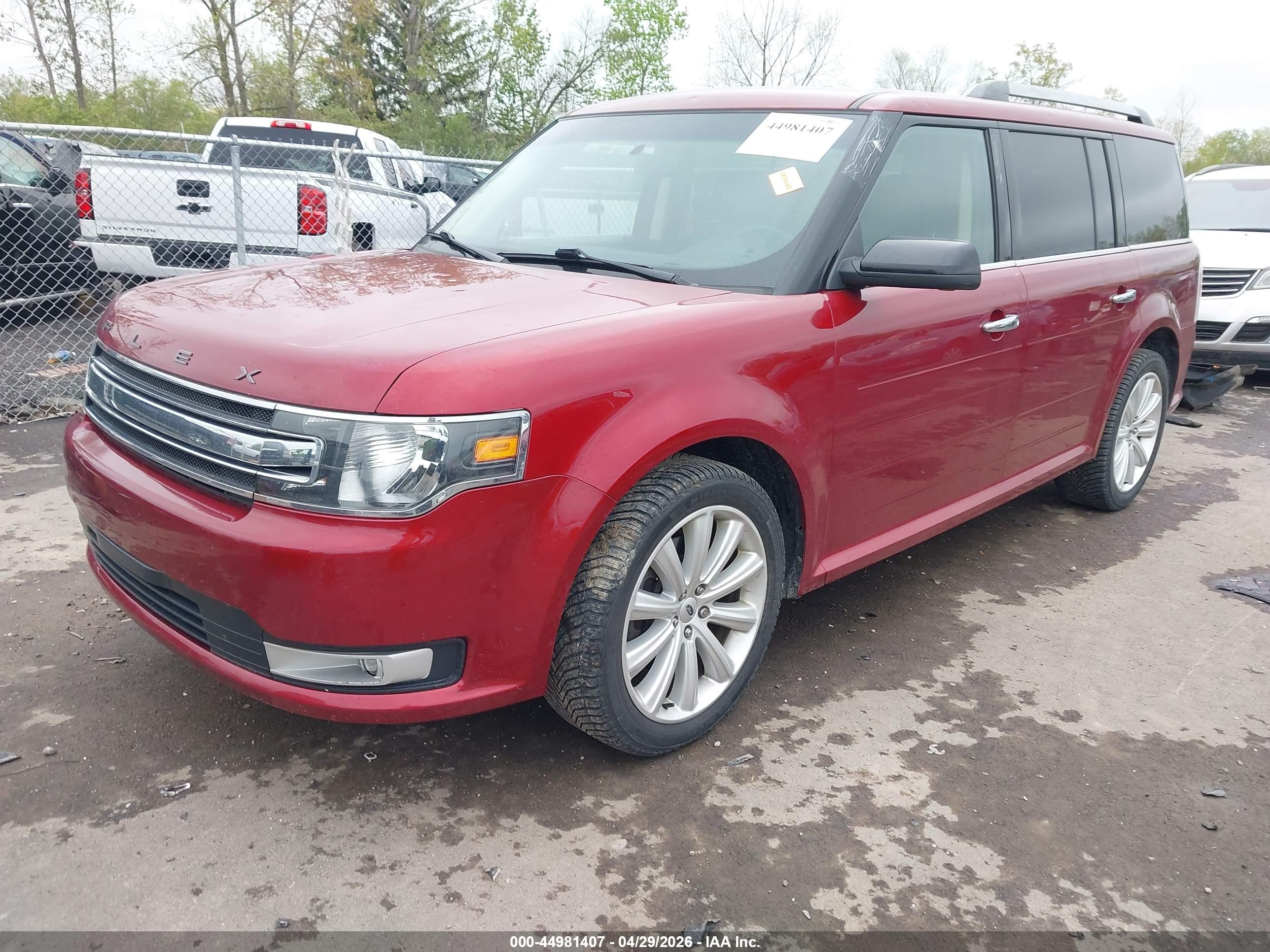 FORD FLEX image 2