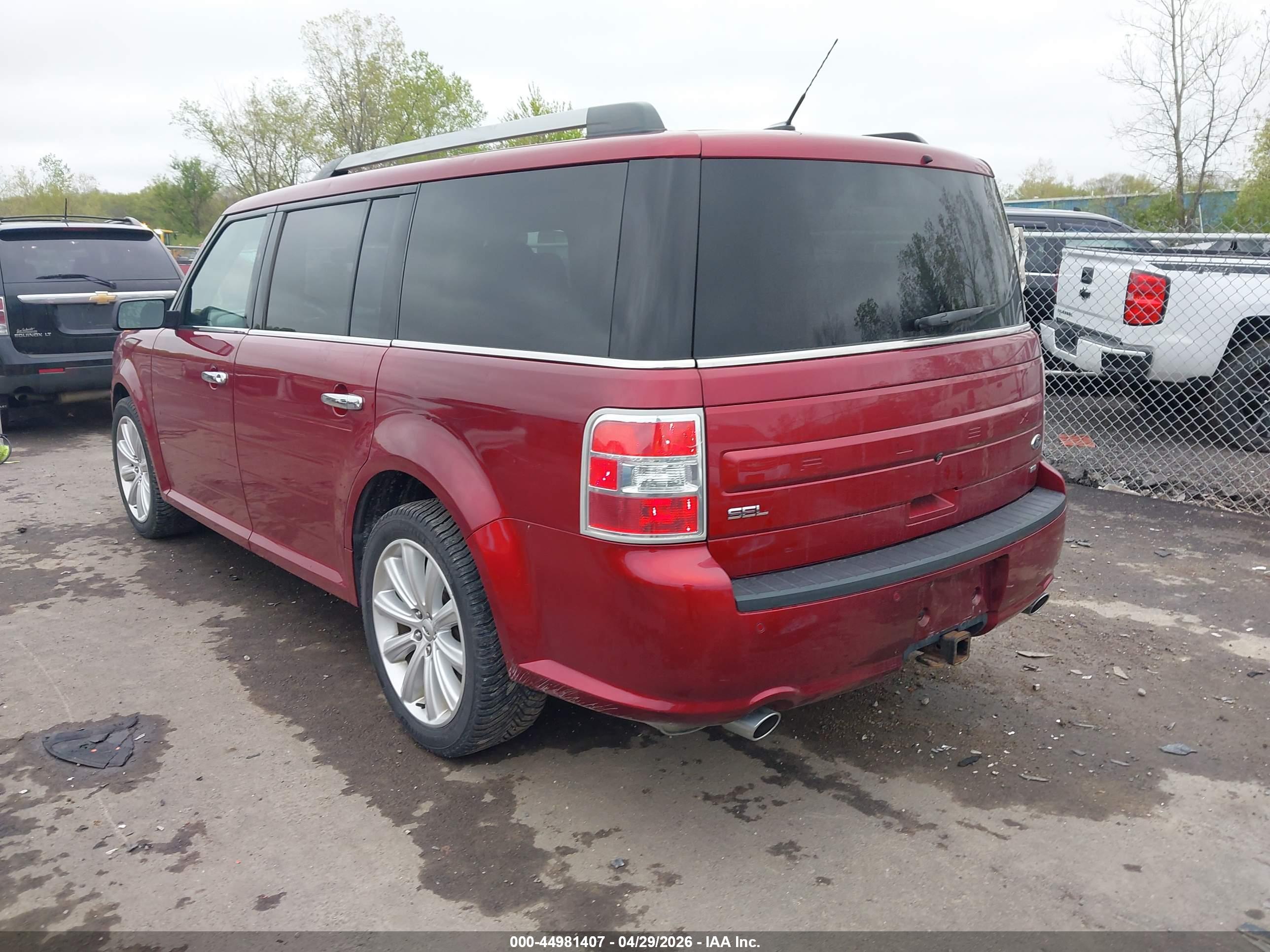 FORD FLEX image 3
