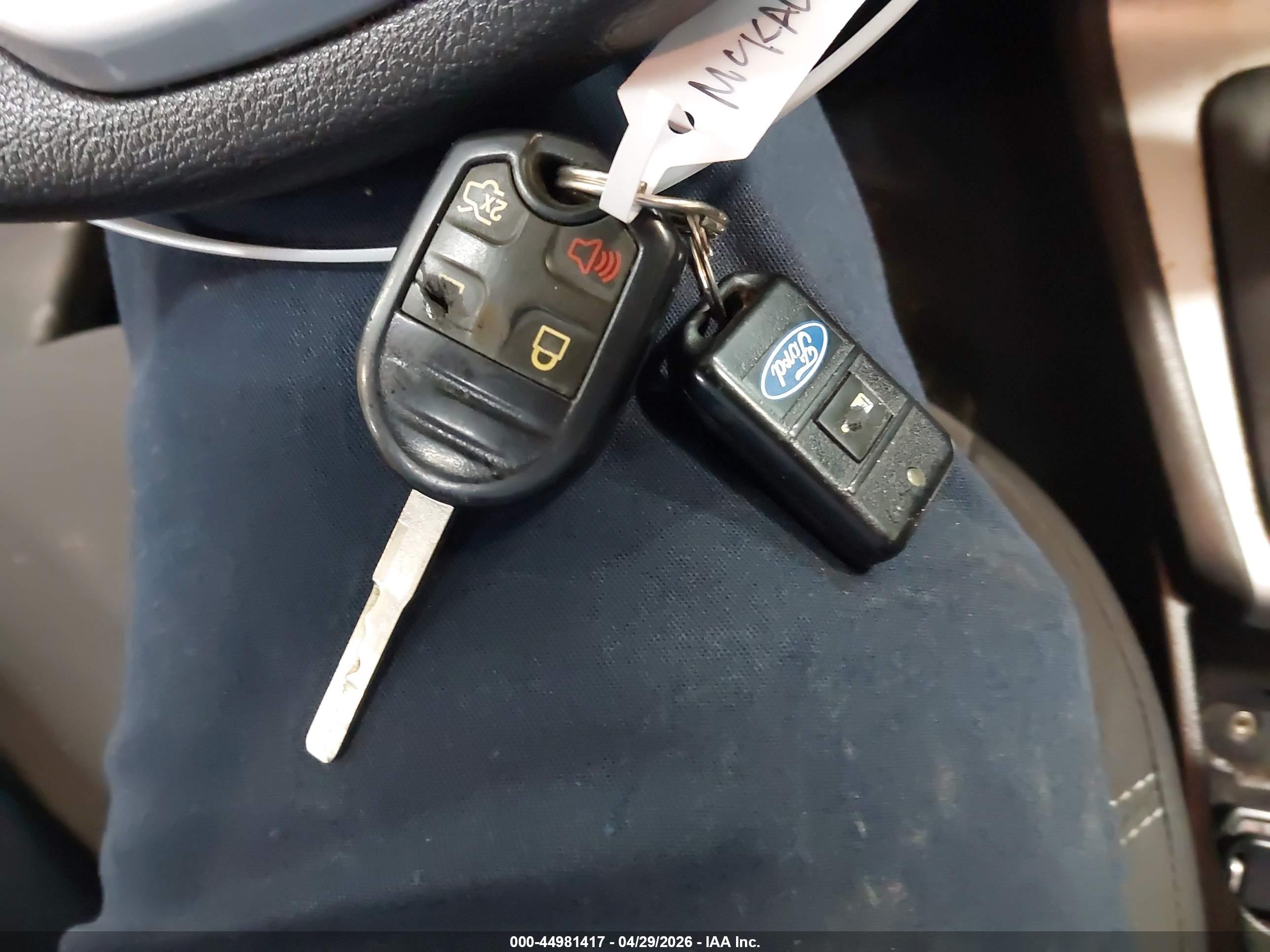 FORD FIESTA image 11