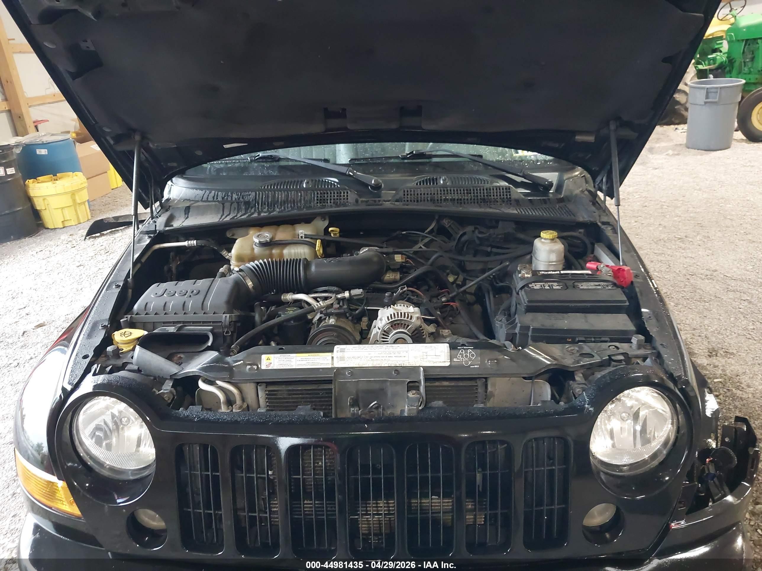 JEEP LIBERTY image 10