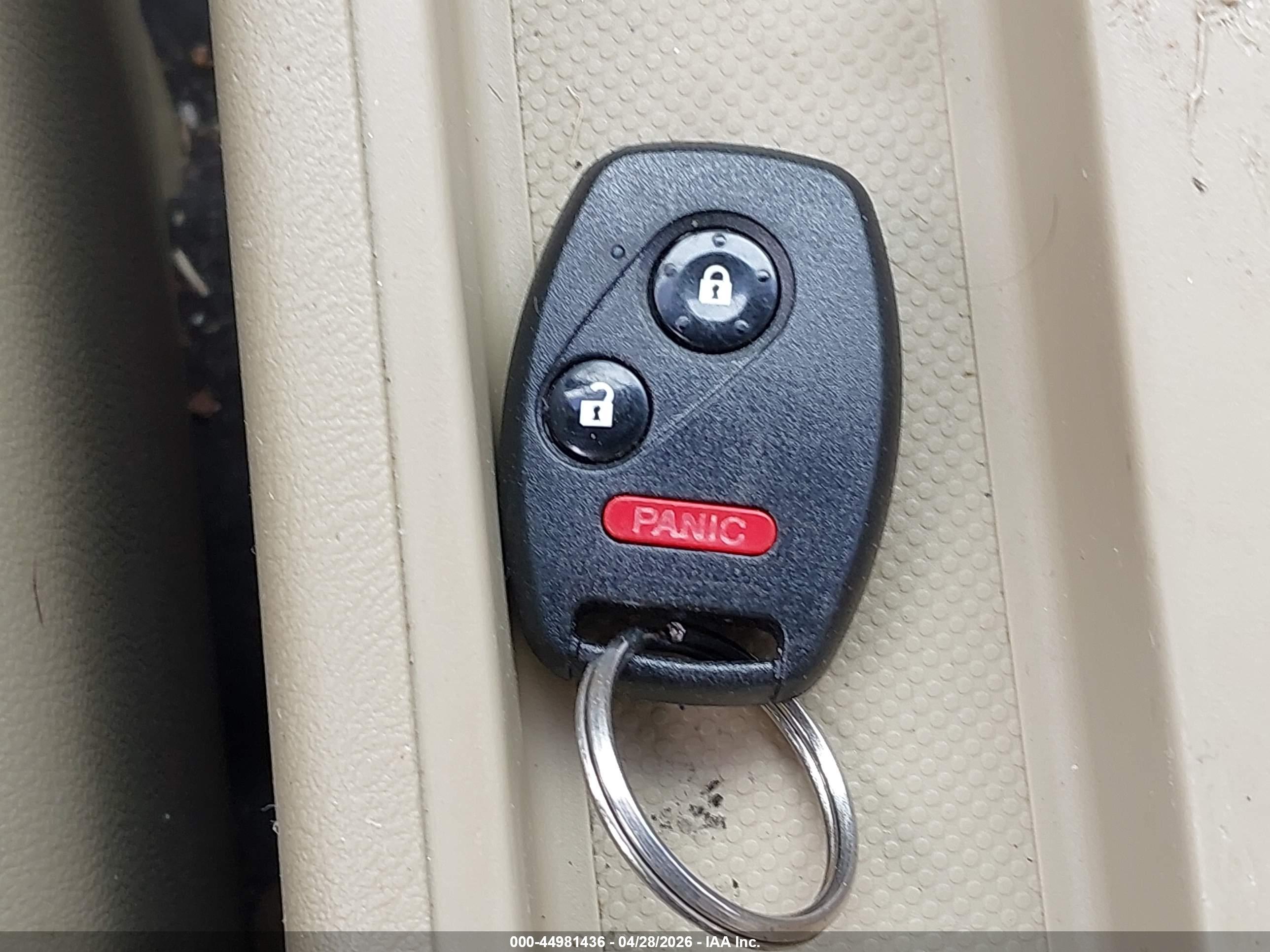 HONDA CR-V image 11