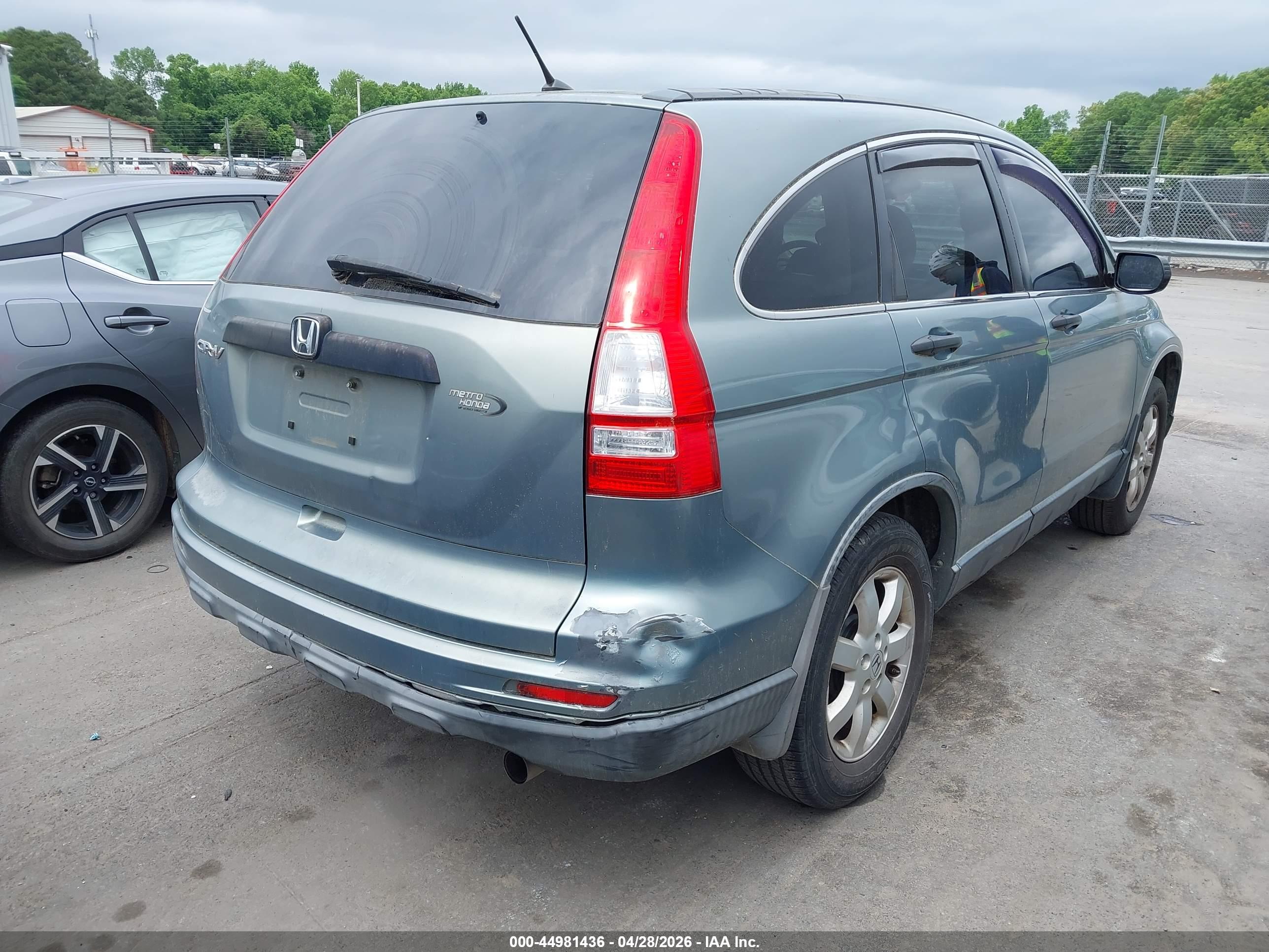 HONDA CR-V image 4