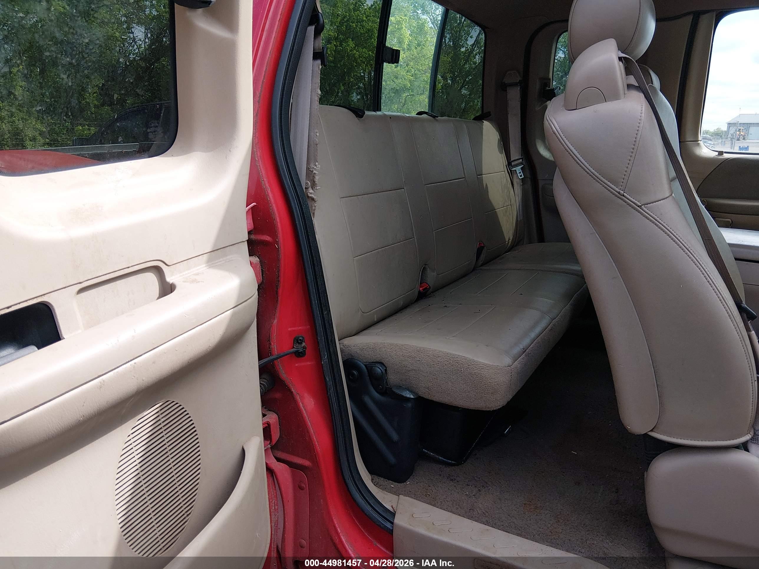 FORD F-150 image 8