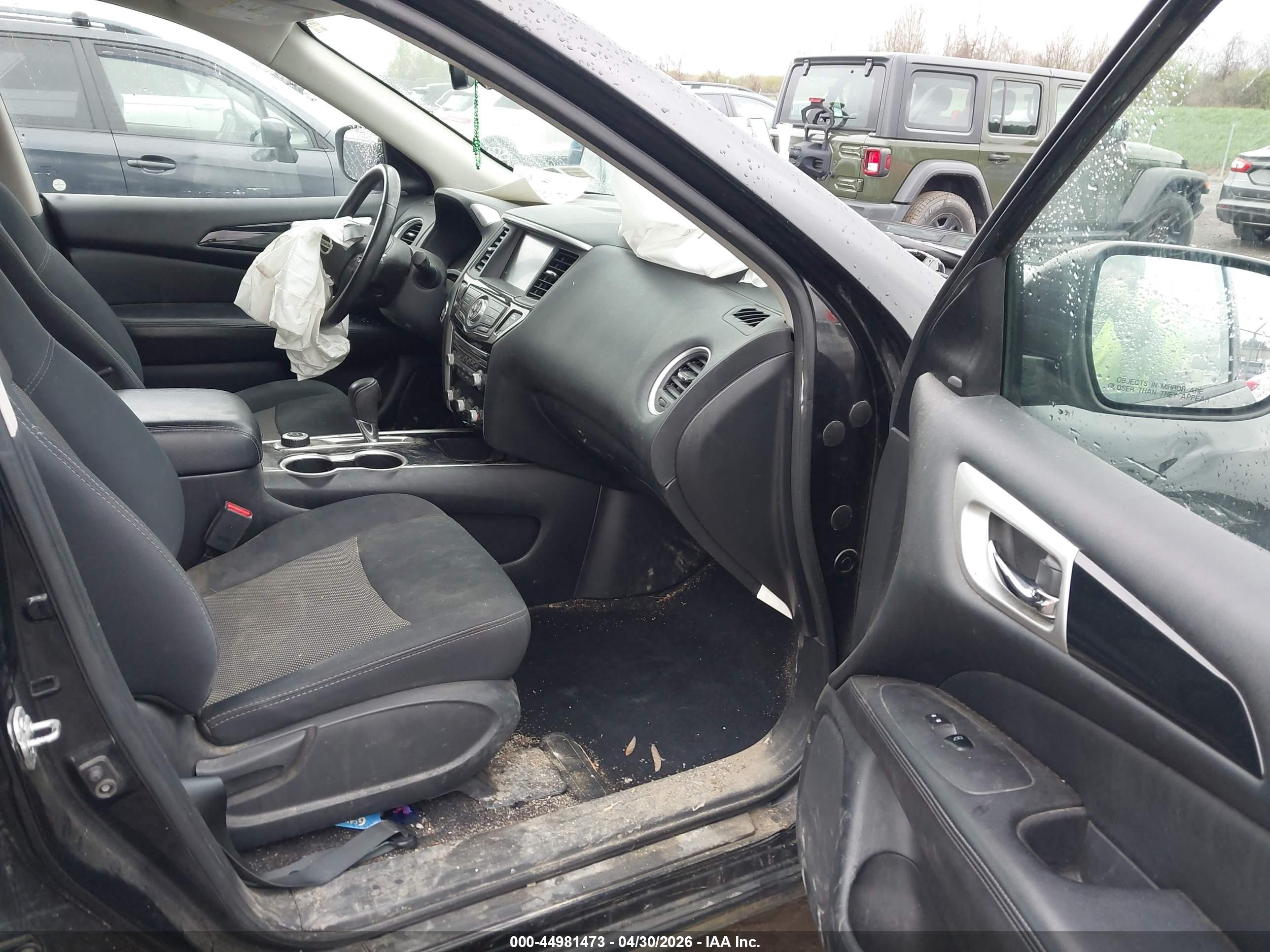 NISSAN PATHFINDER image 5