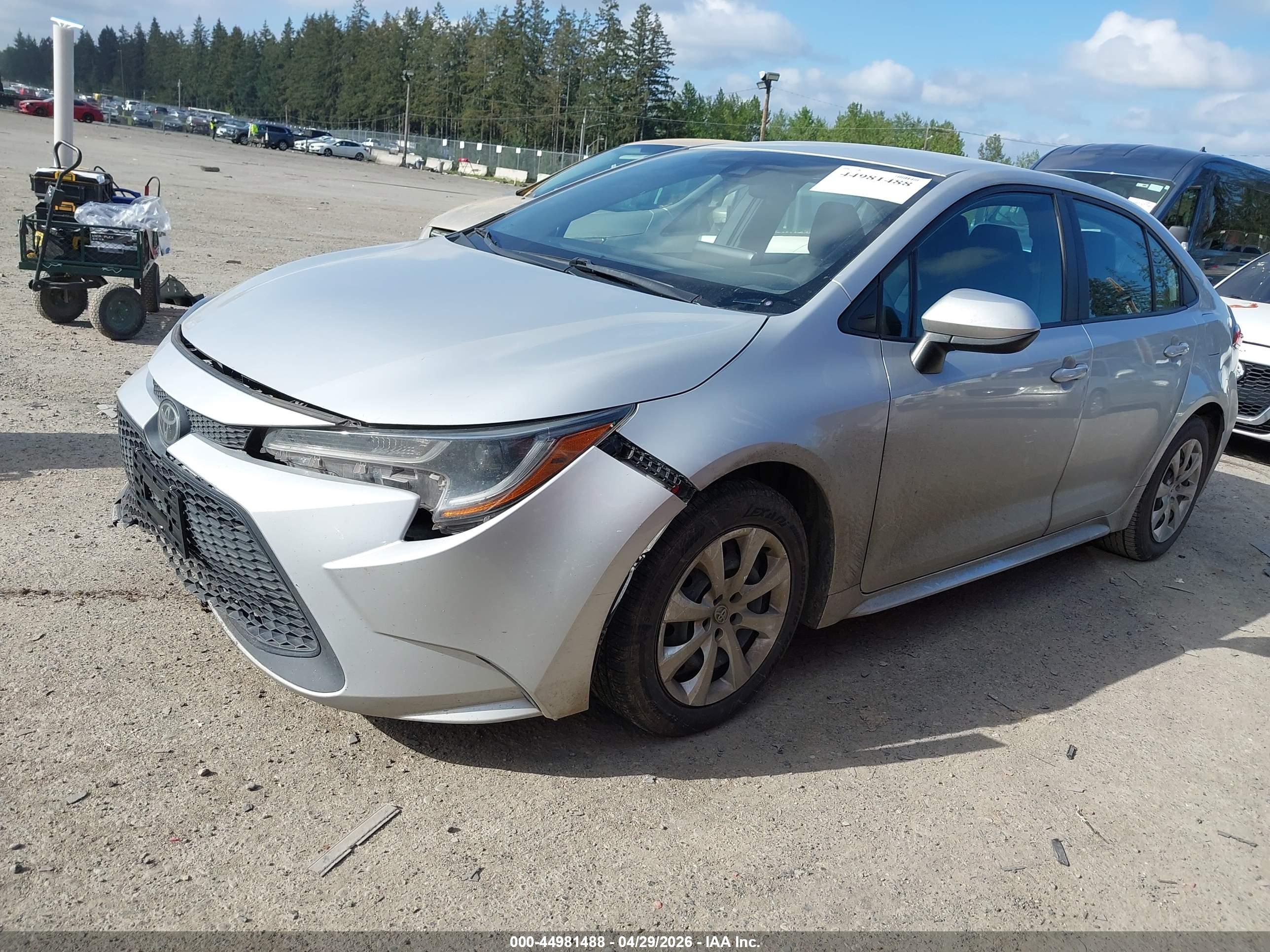 TOYOTA COROLLA image 2
