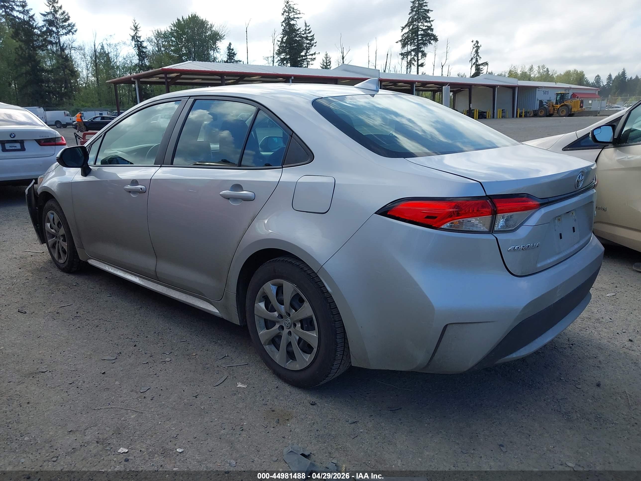 TOYOTA COROLLA image 3