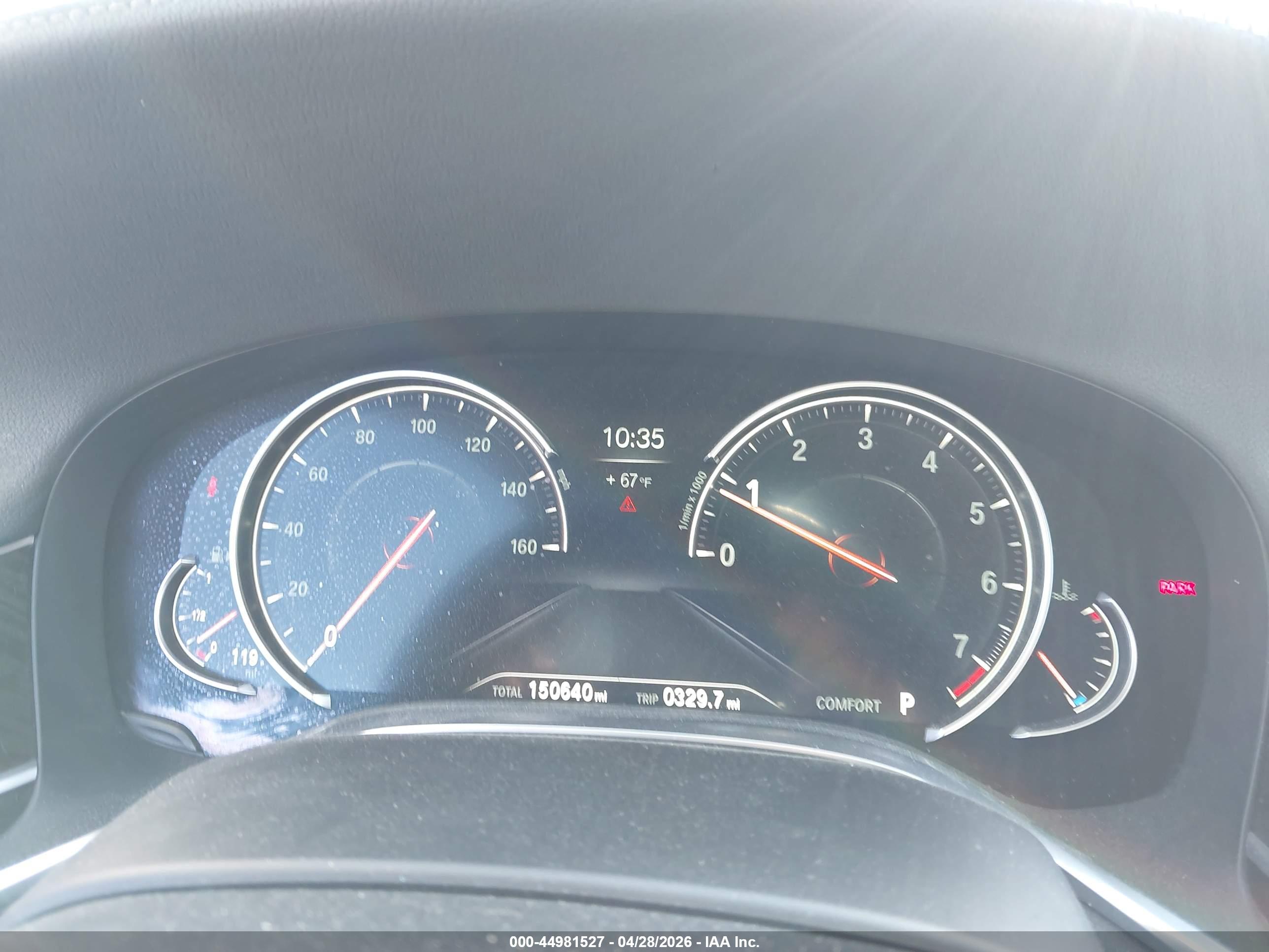BMW 740I image 7