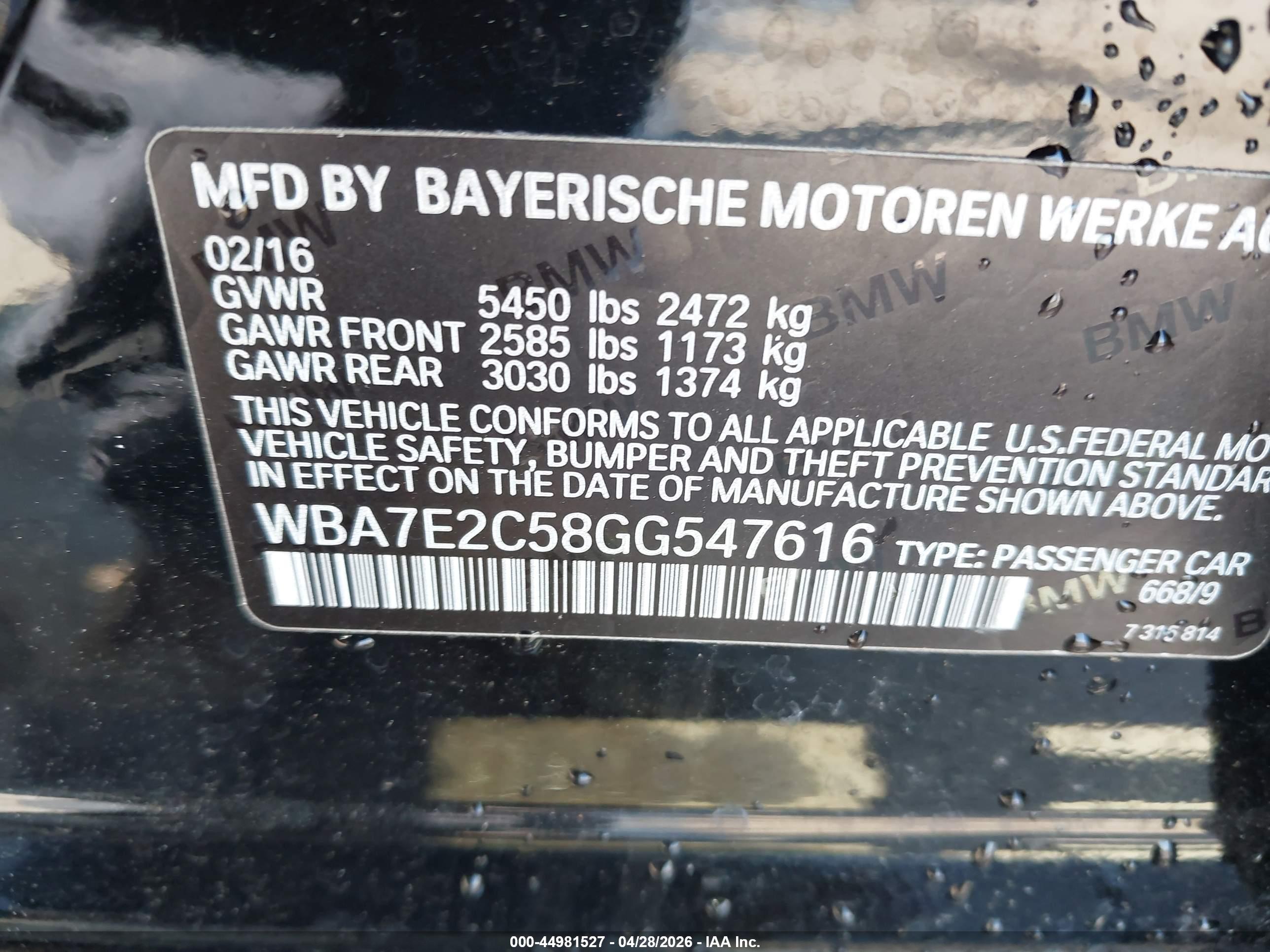 BMW 740I image 9