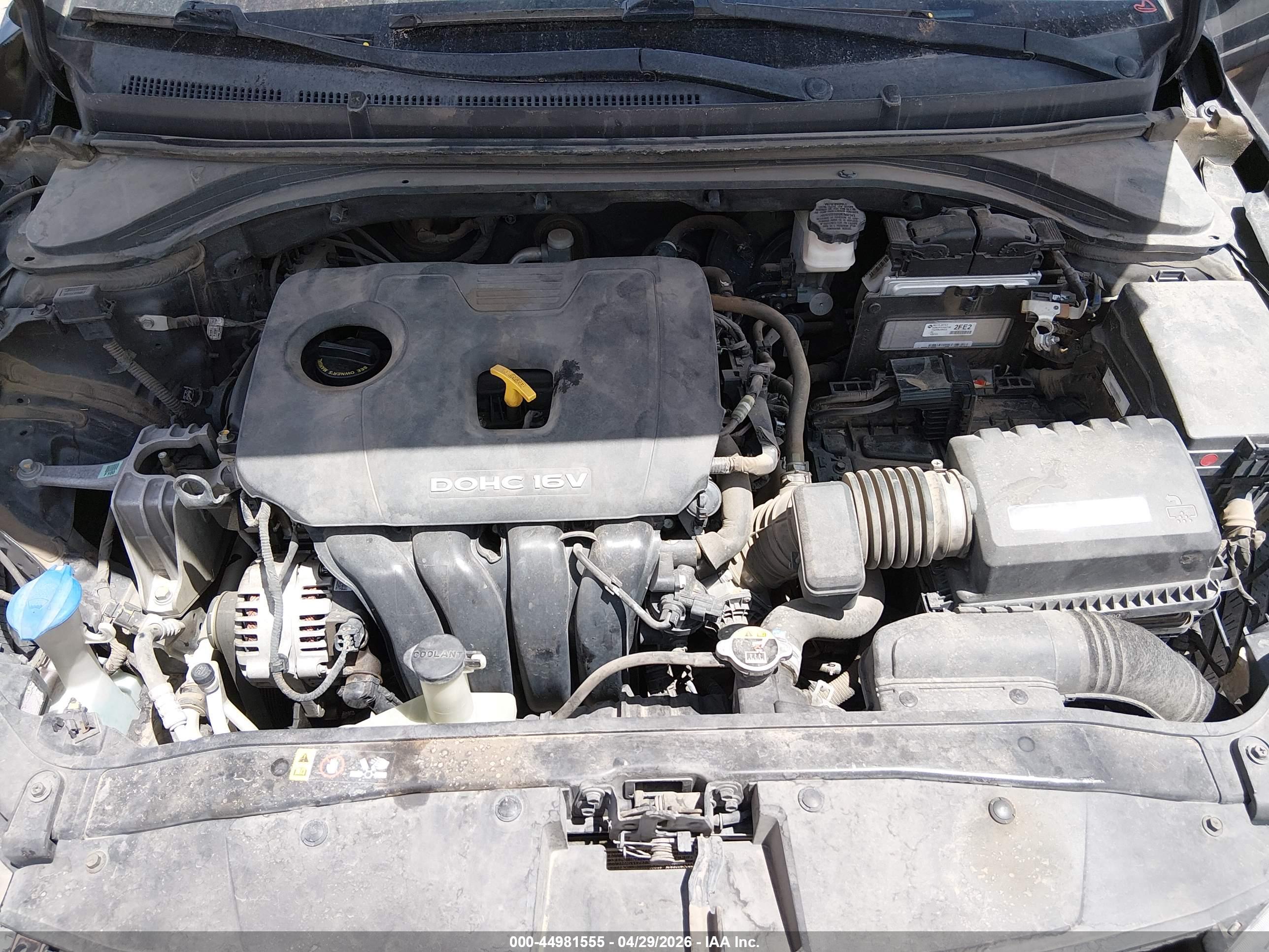 HYUNDAI ELANTRA image 10
