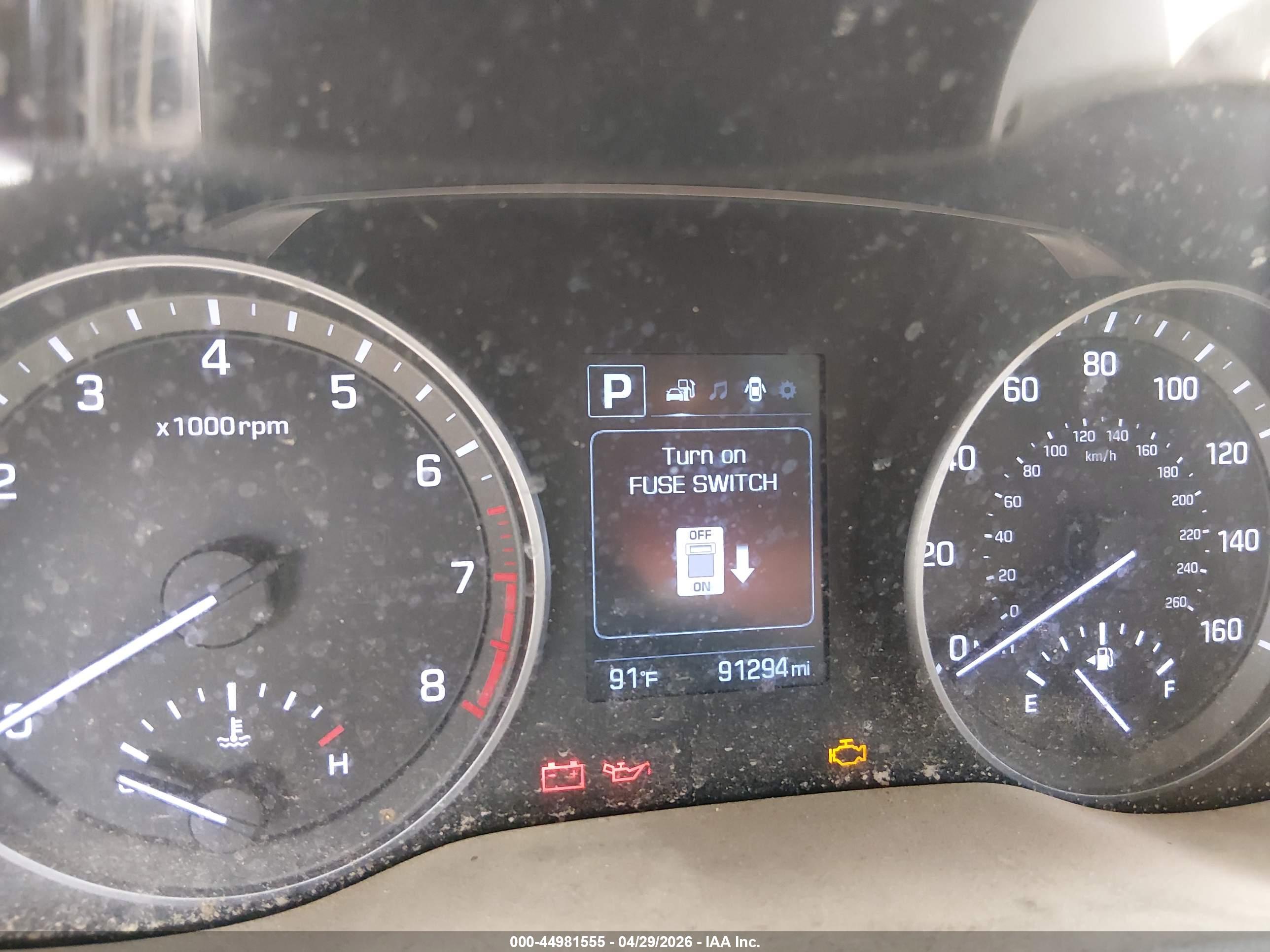 HYUNDAI ELANTRA image 7