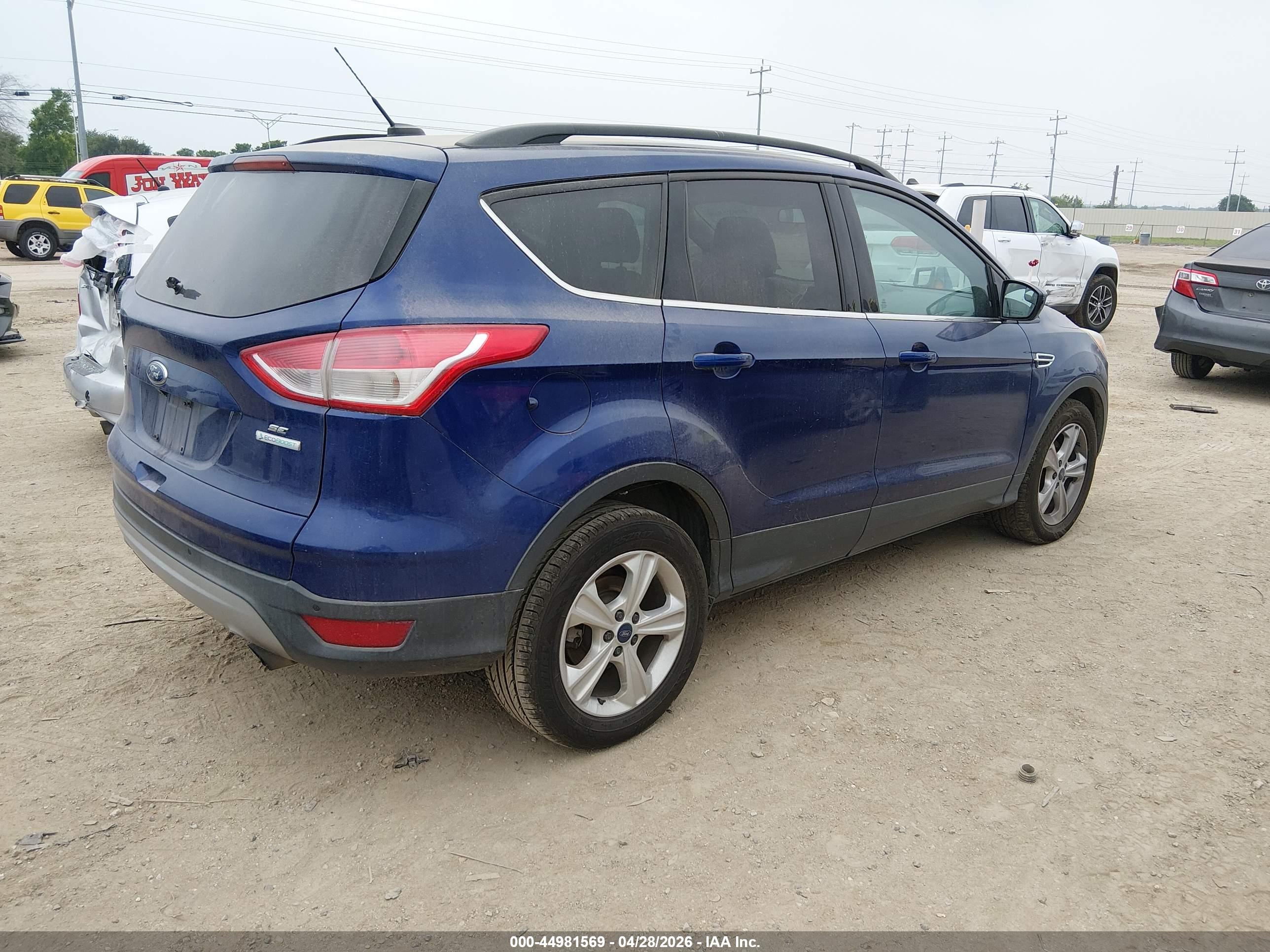 FORD ESCAPE image 4