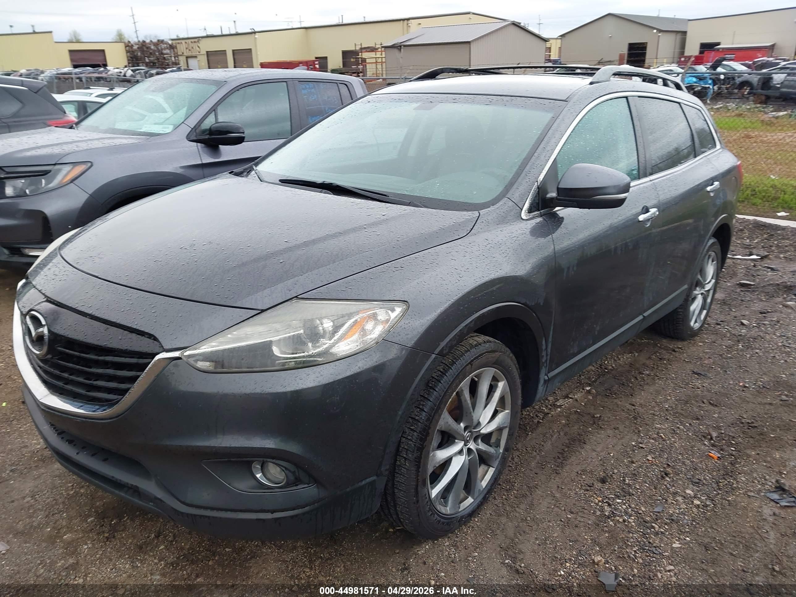 MAZDA CX-9 image 2