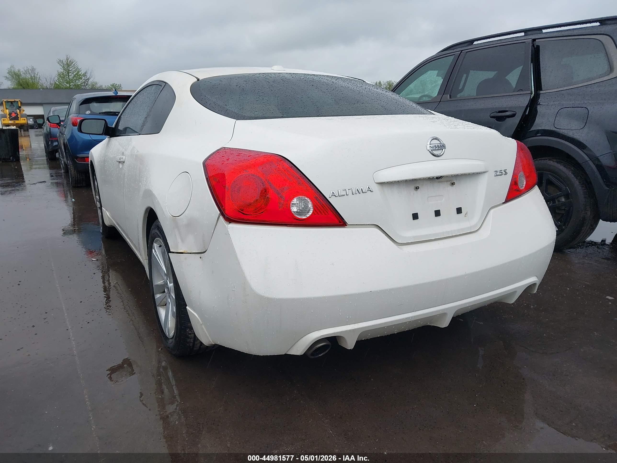 NISSAN ALTIMA image 3