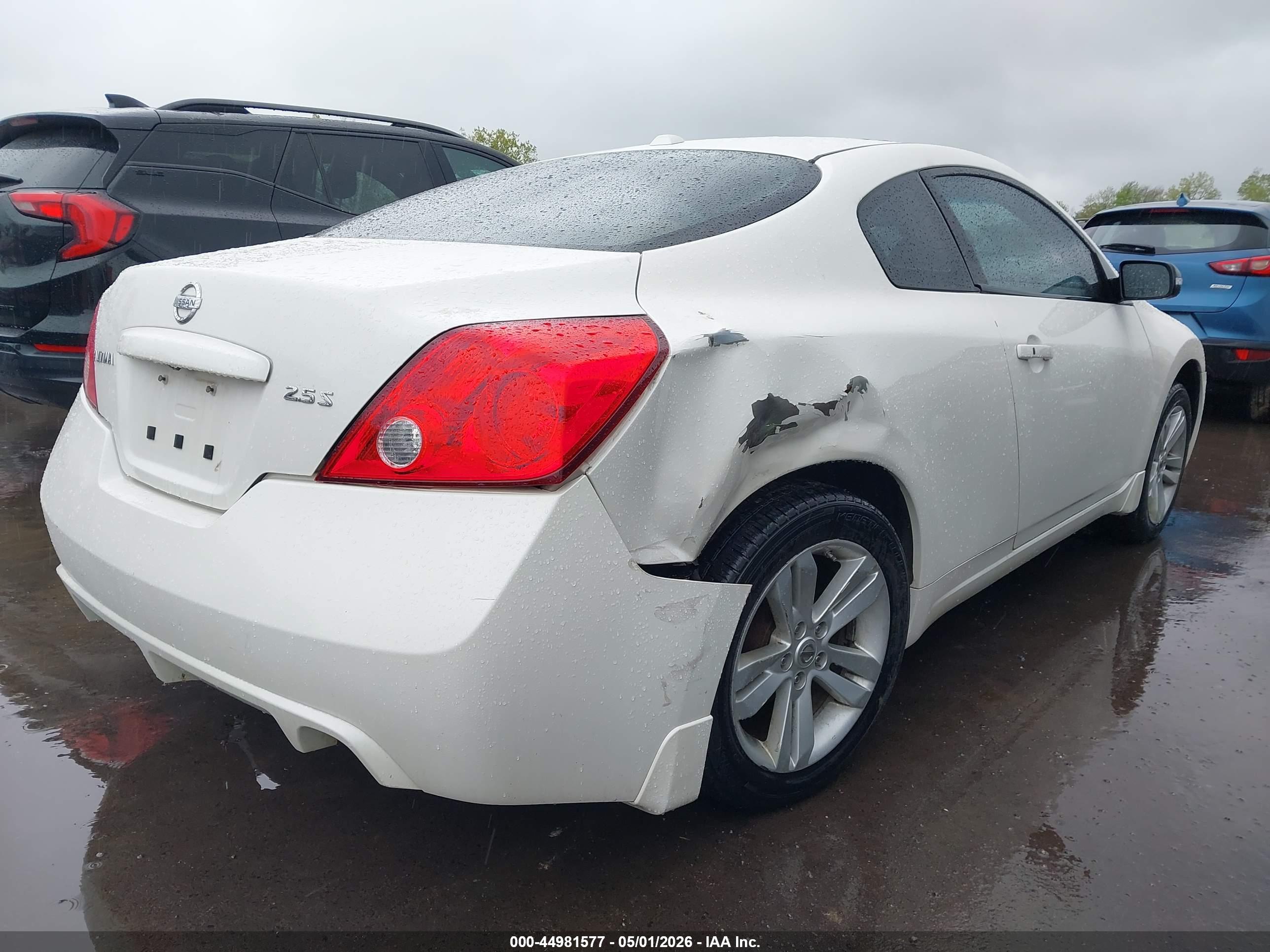 NISSAN ALTIMA image 6