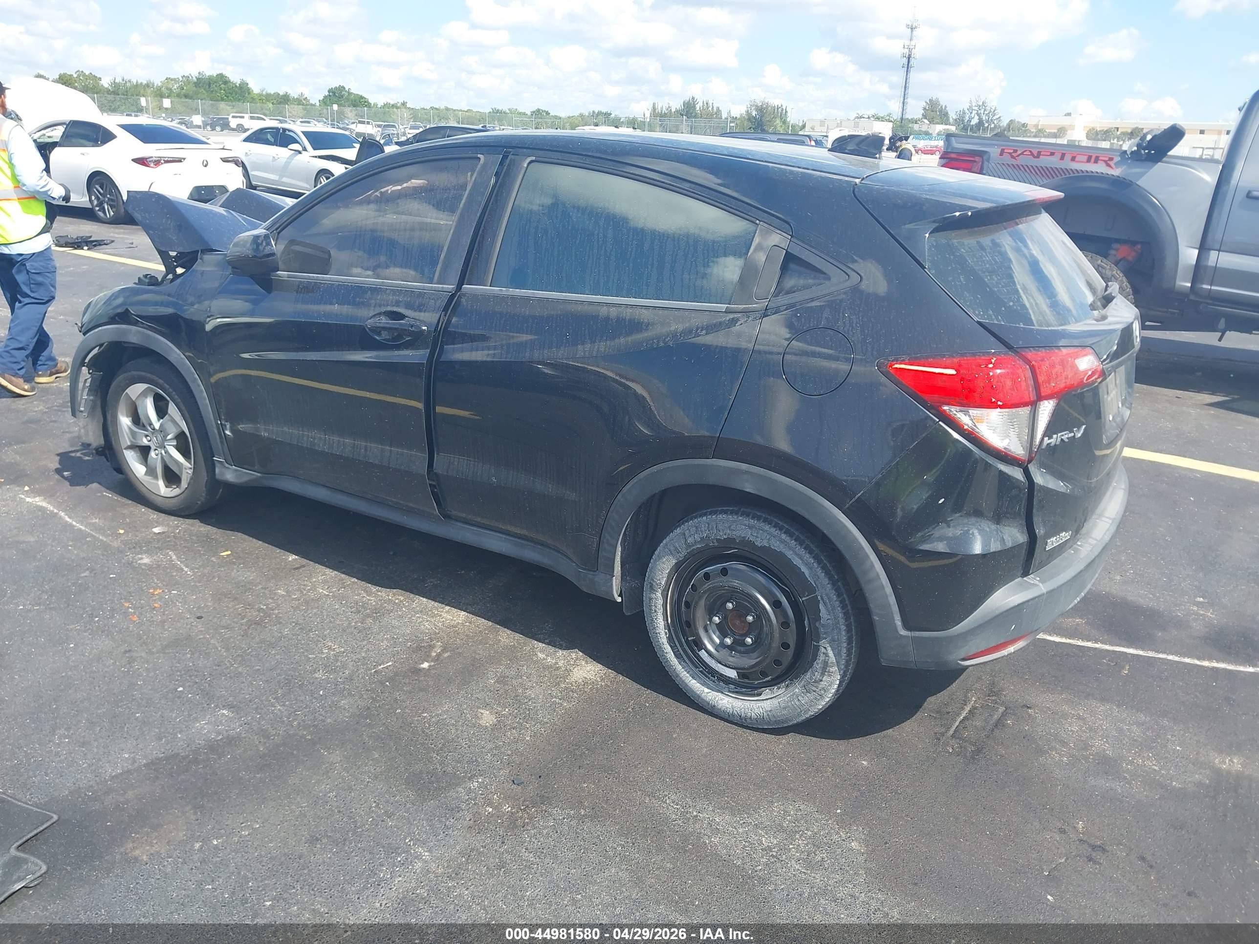 HONDA HR-V image 3