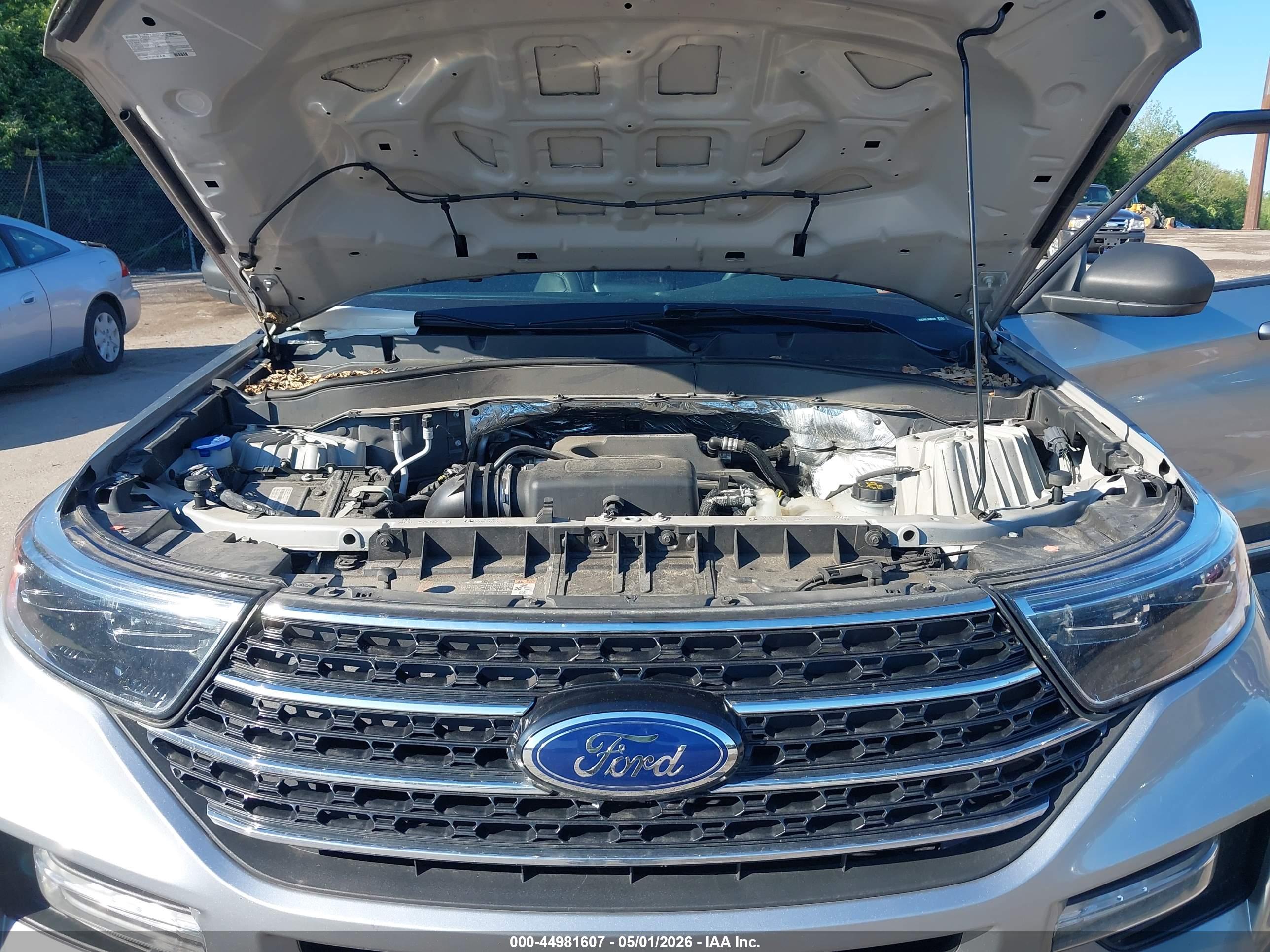 FORD EXPLORER image 10