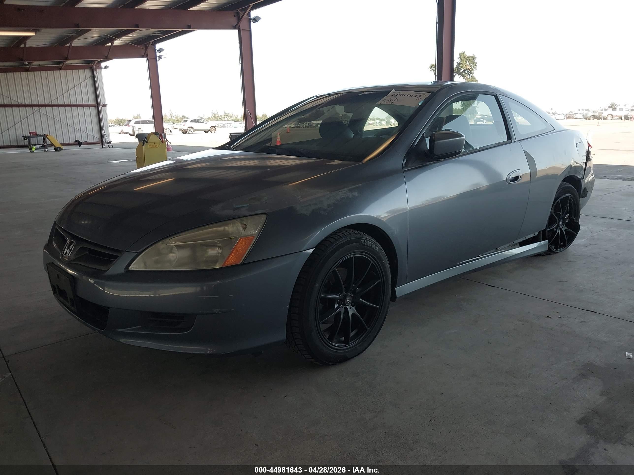 HONDA ACCORD image 2