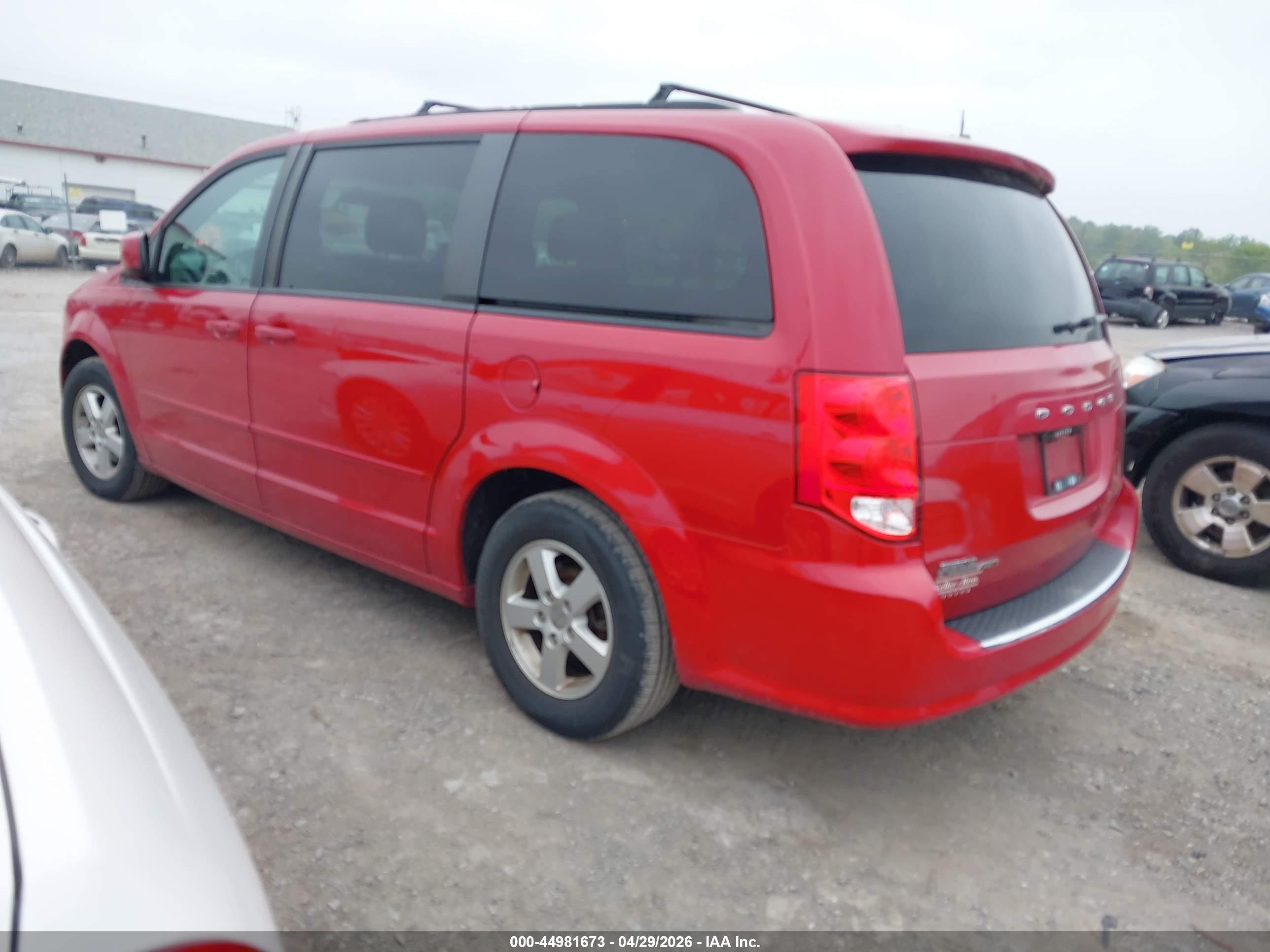 DODGE GRAND image 3