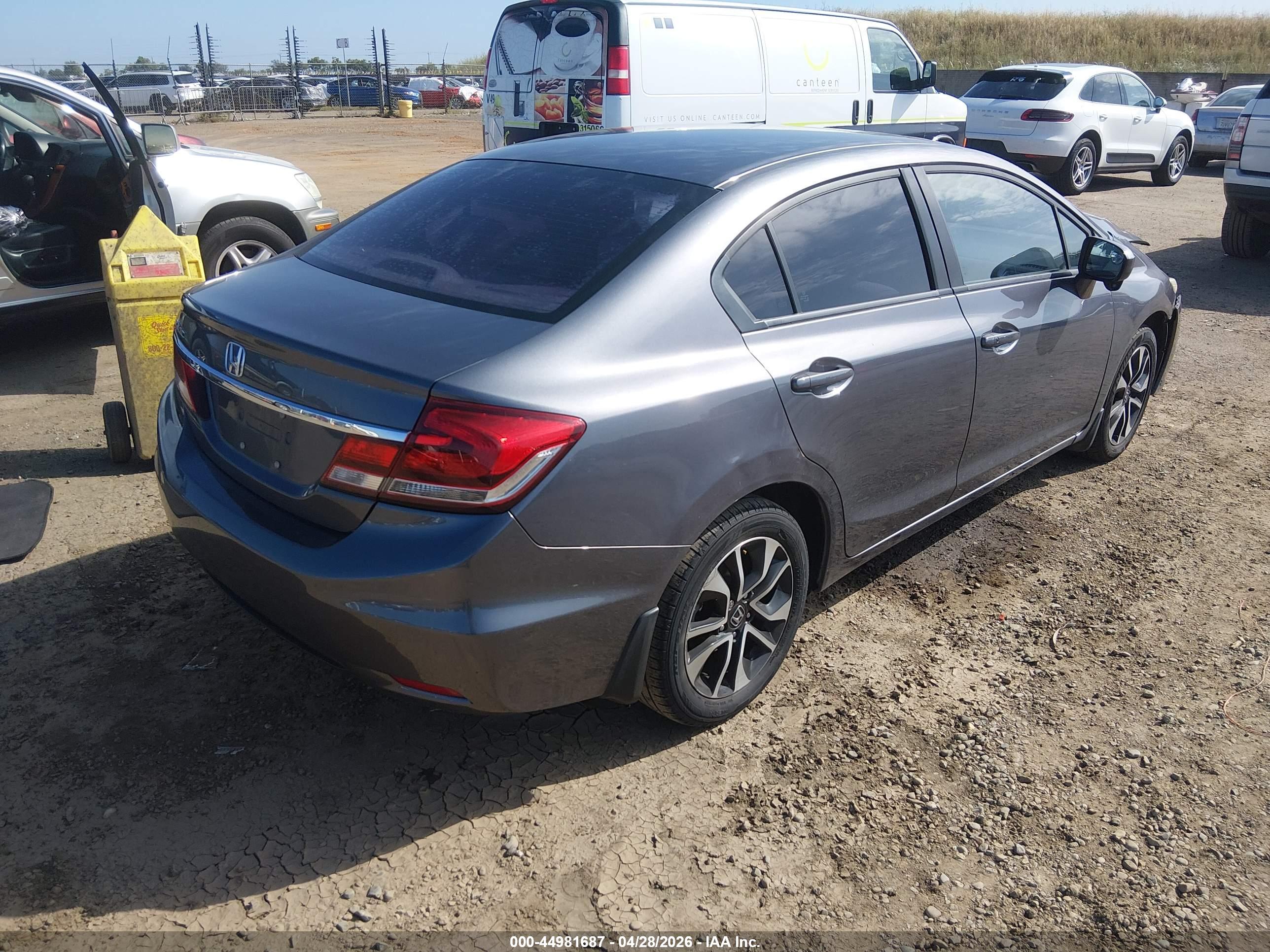 HONDA CIVIC image 4