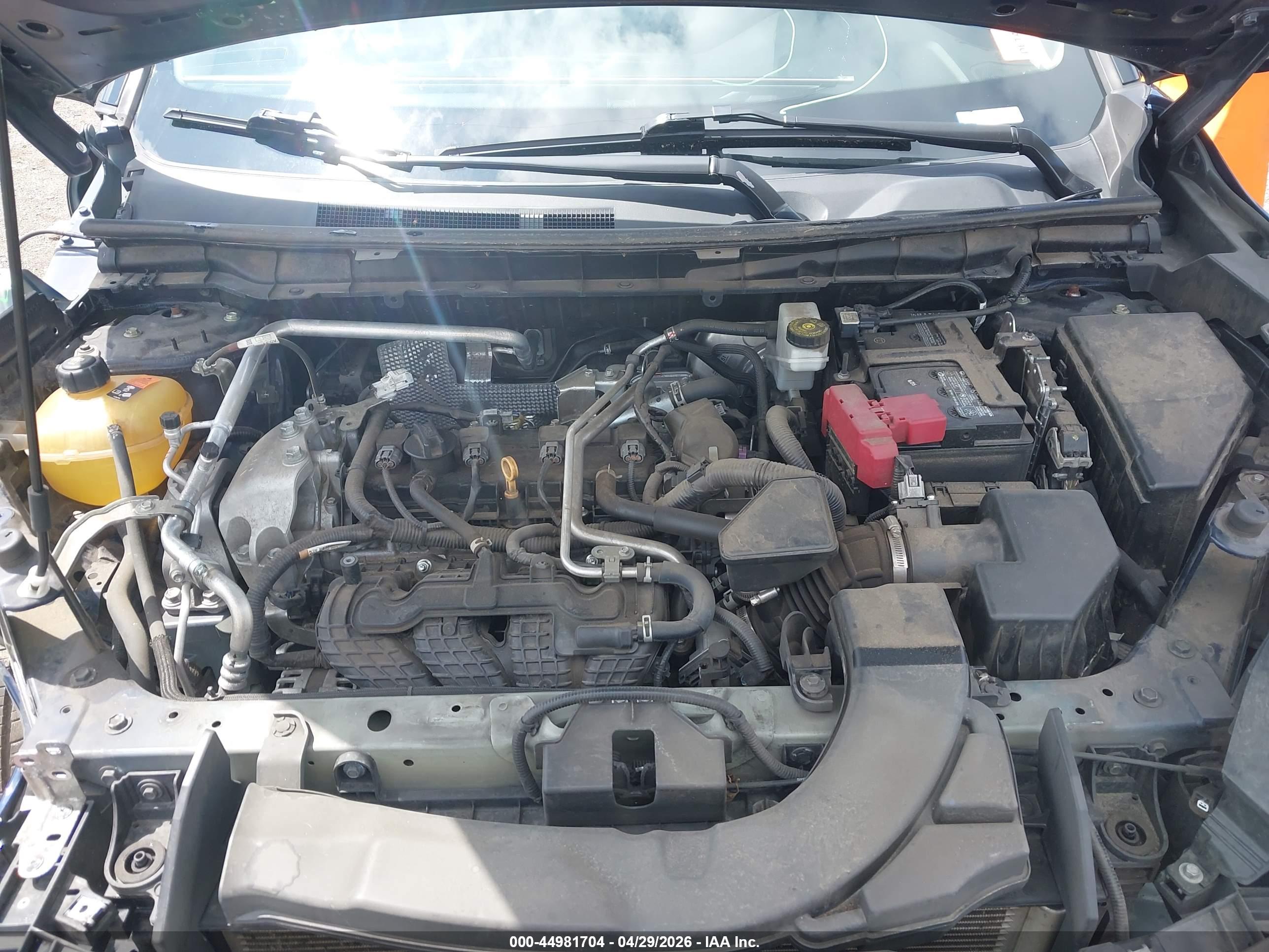 MITSUBISHI OUTLANDER image 10