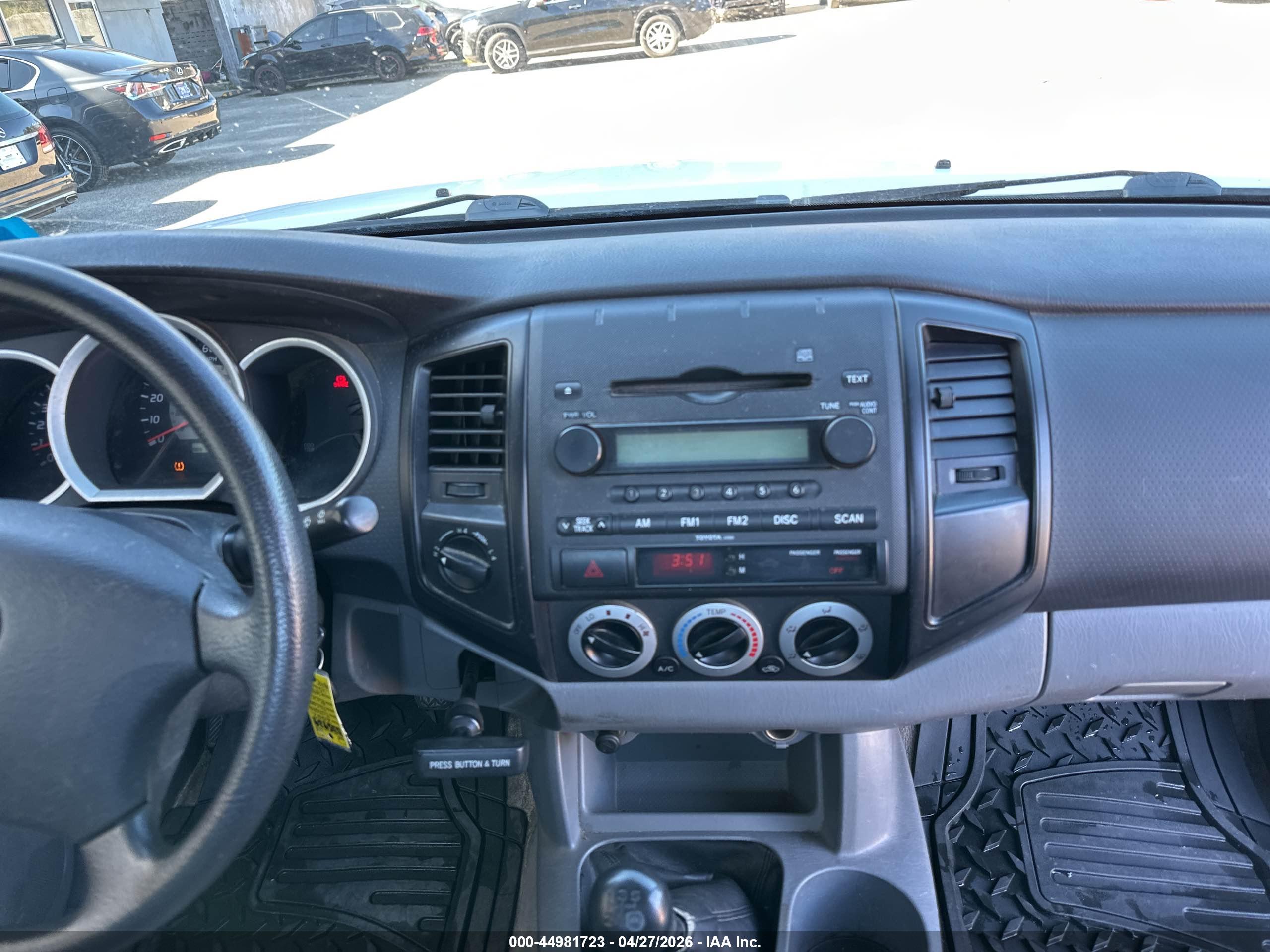 TOYOTA TACOMA image 6