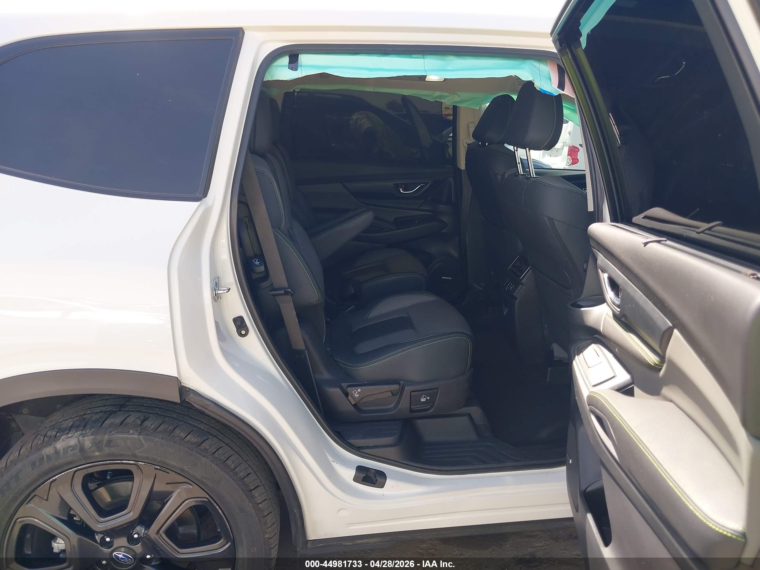 SUBARU ASCENT image 8