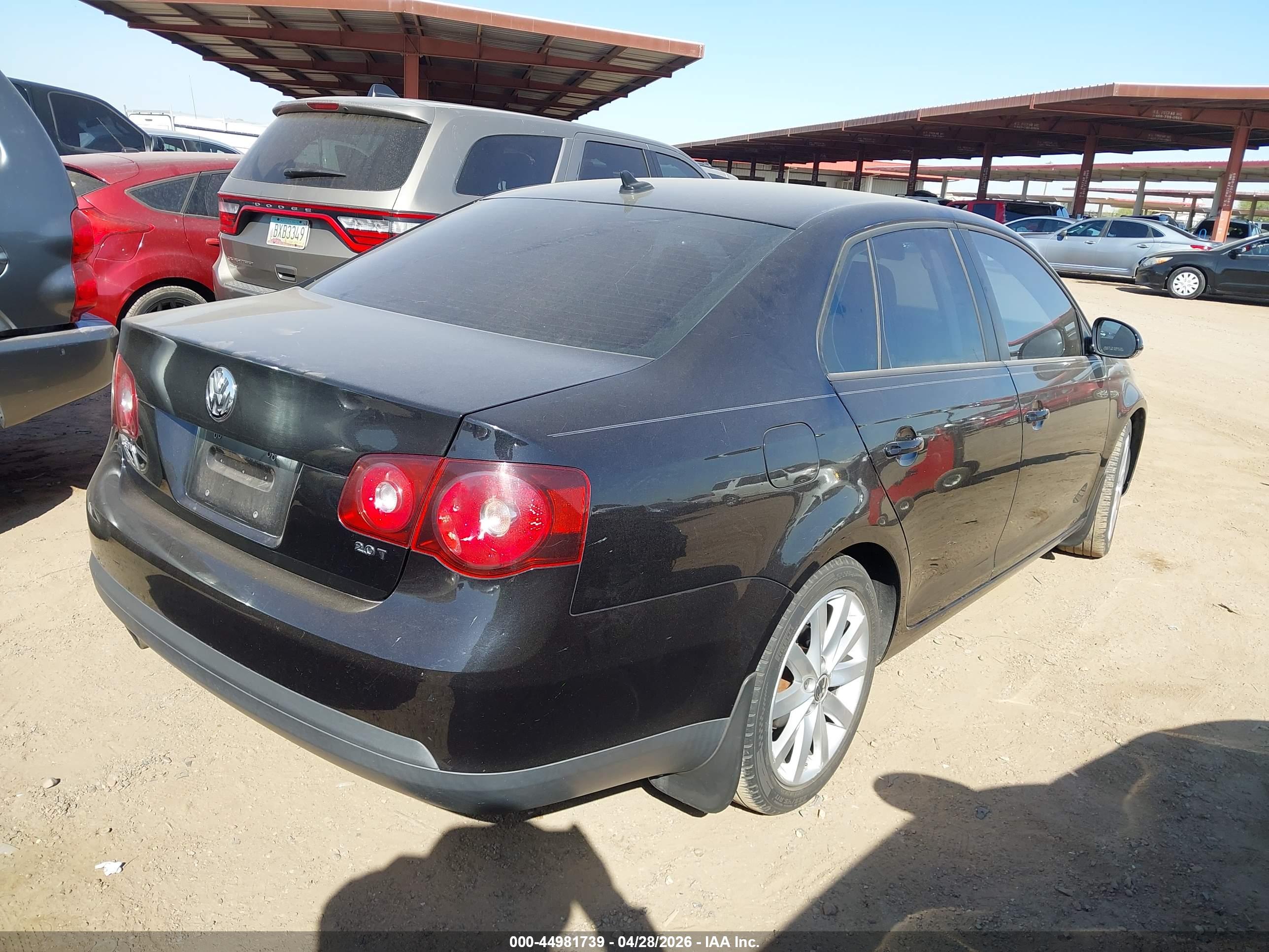 VOLKSWAGEN JETTA image 4