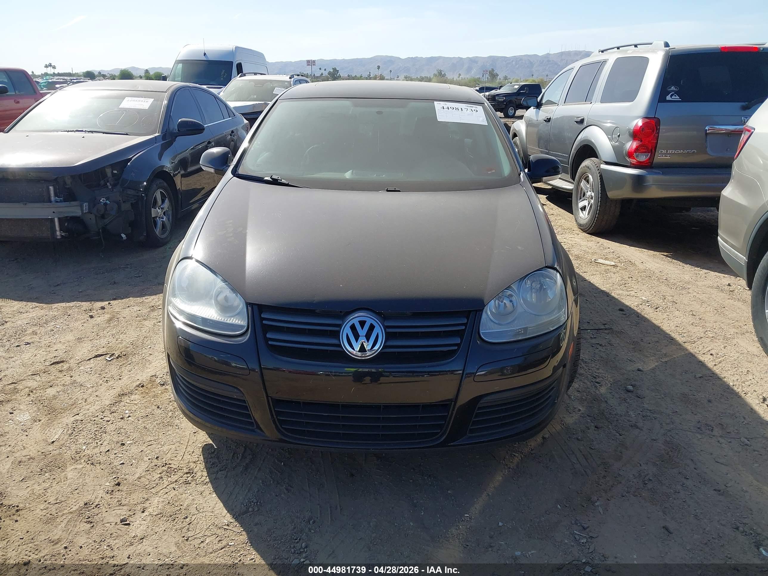 VOLKSWAGEN JETTA image 6