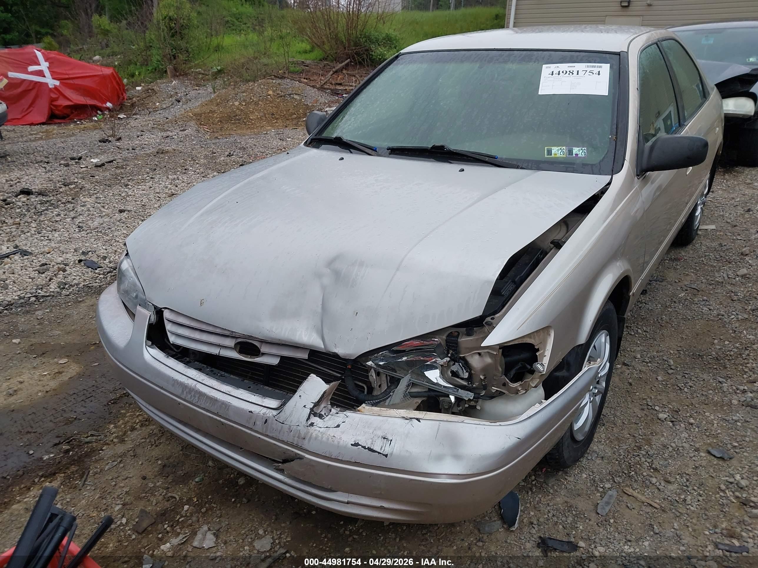 TOYOTA CAMRY image 6