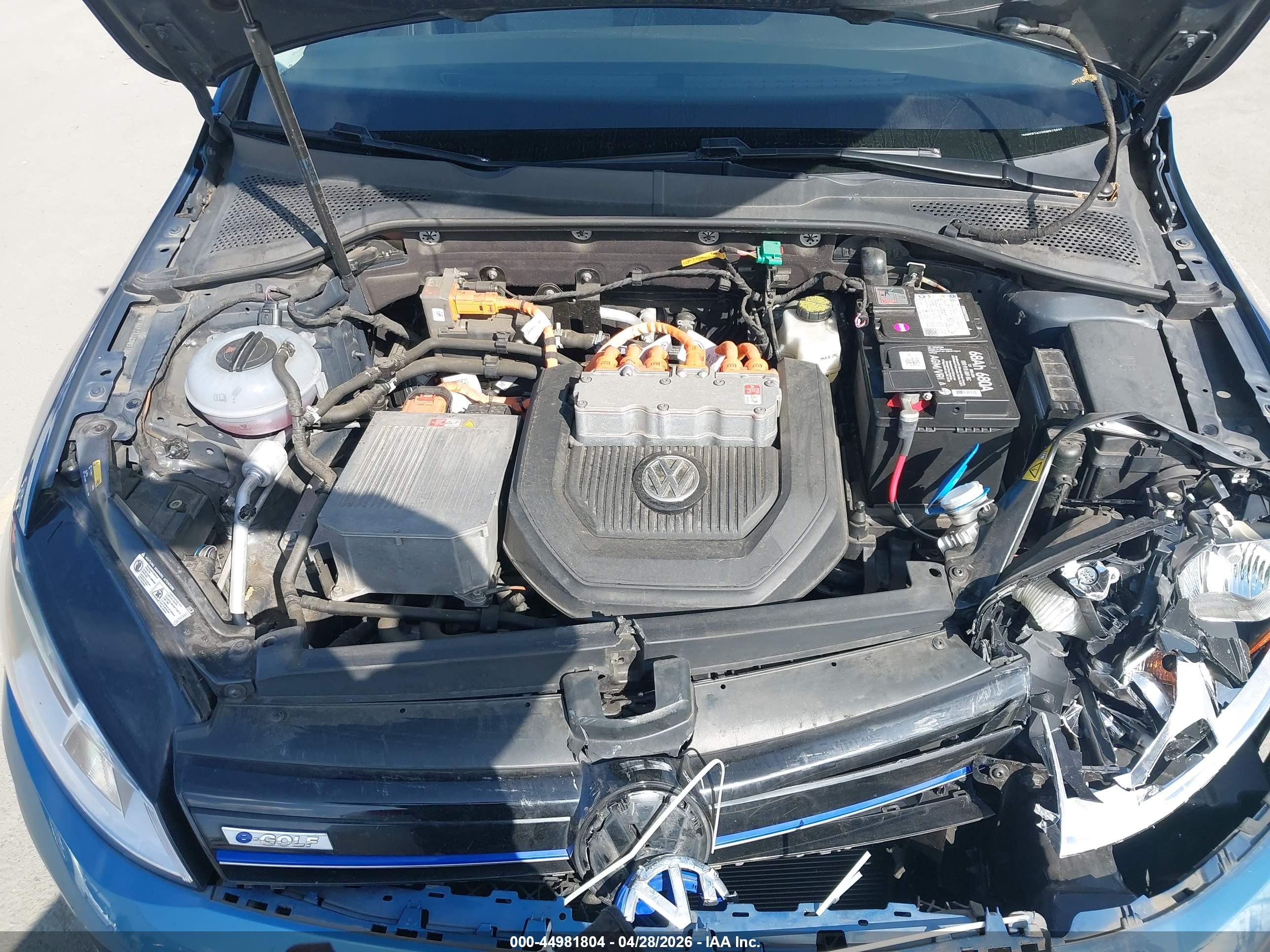 VOLKSWAGEN E-GOLF image 10