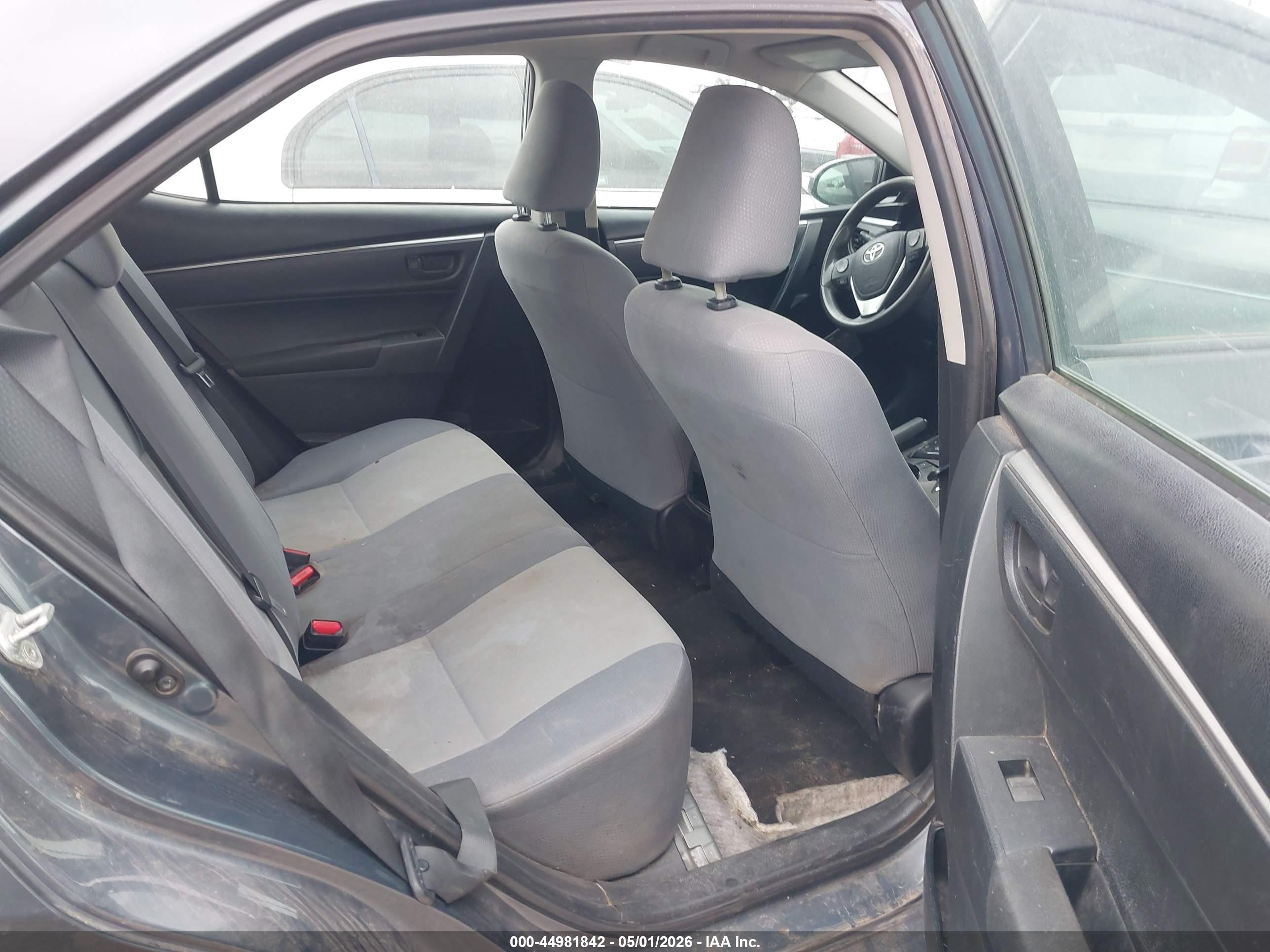 TOYOTA COROLLA image 8