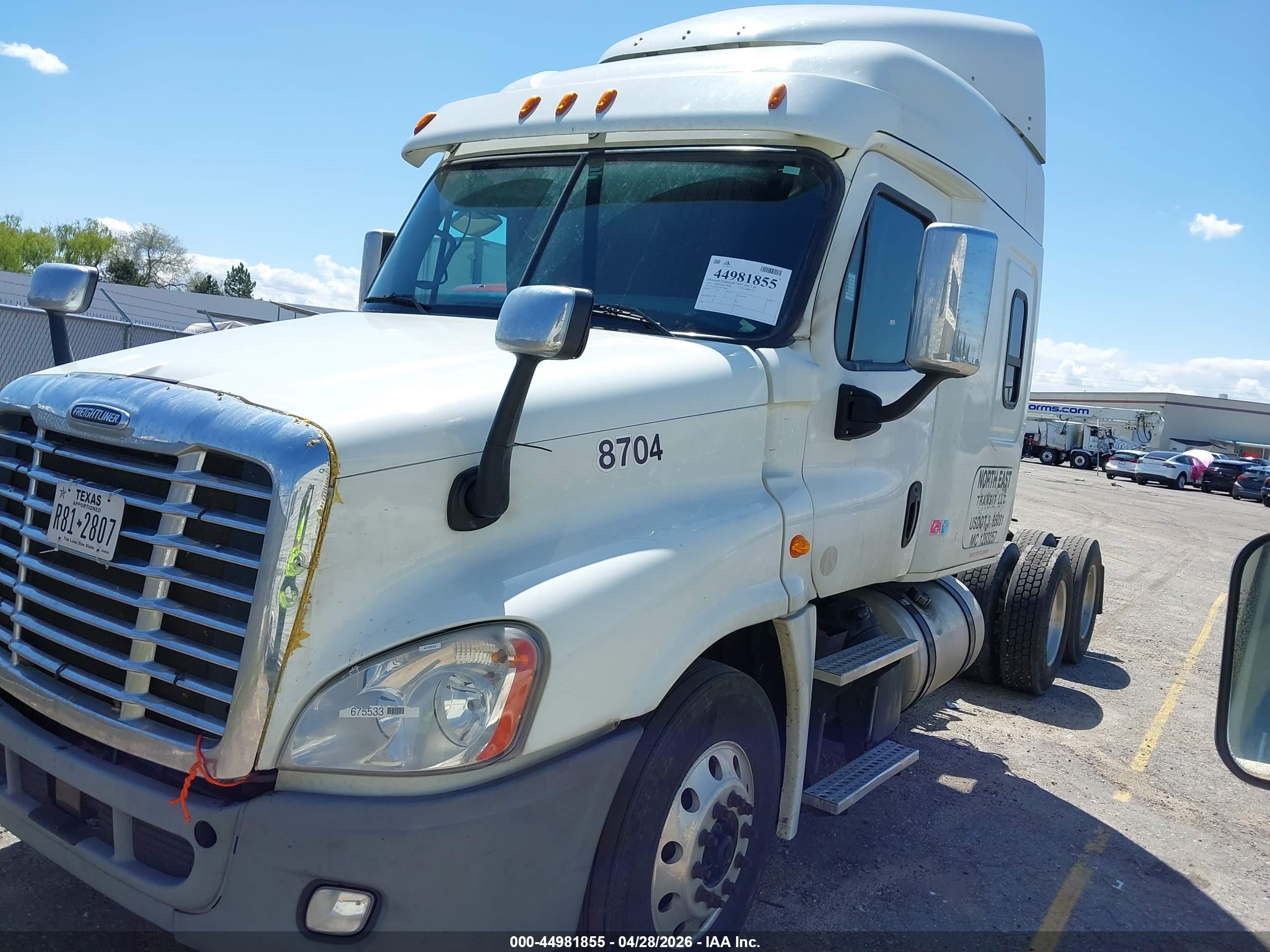 FREIGHTLINER CASCADIA image 2