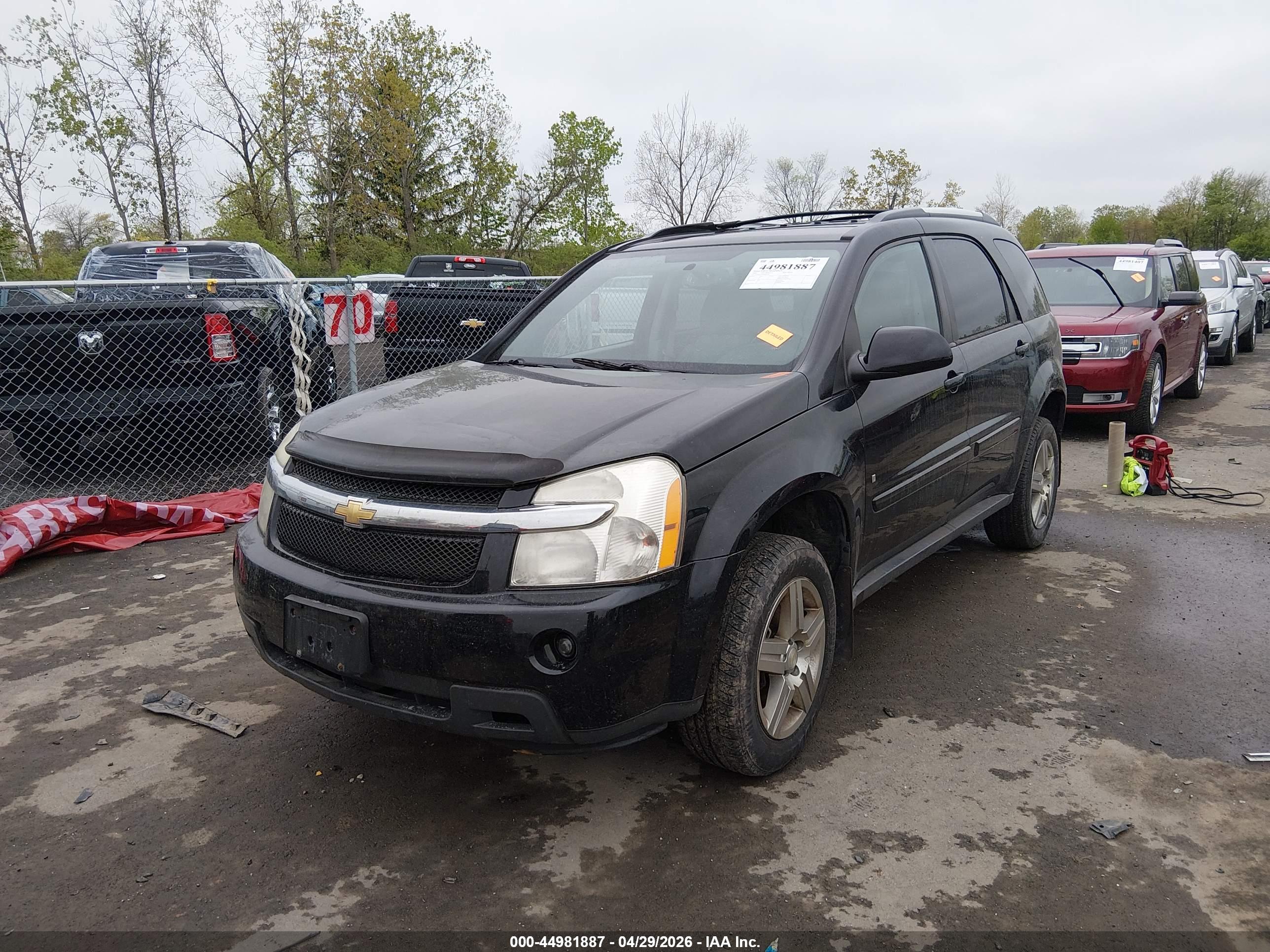 CHEVROLET EQUINOX image 2