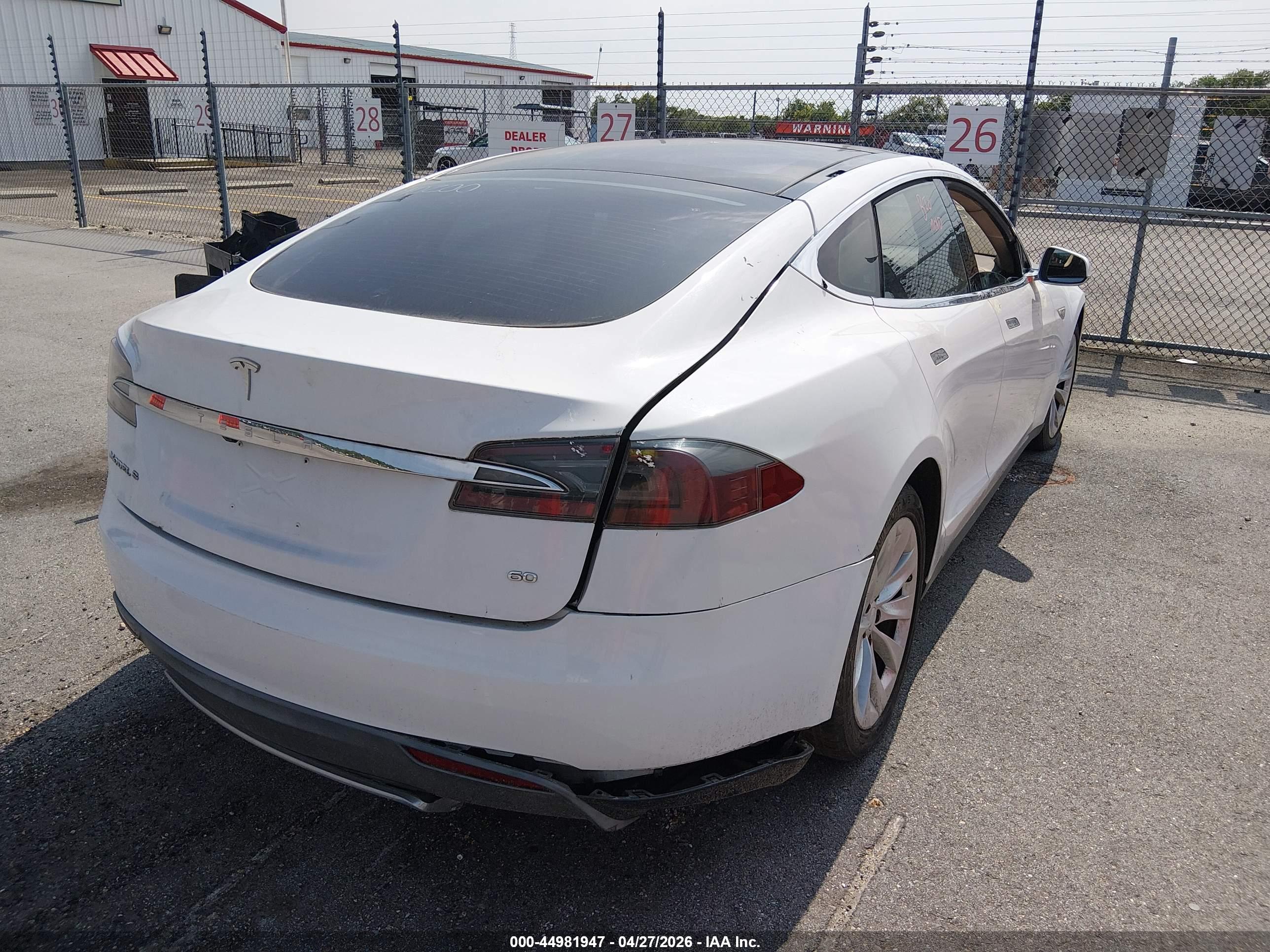 TESLA MODEL image 4