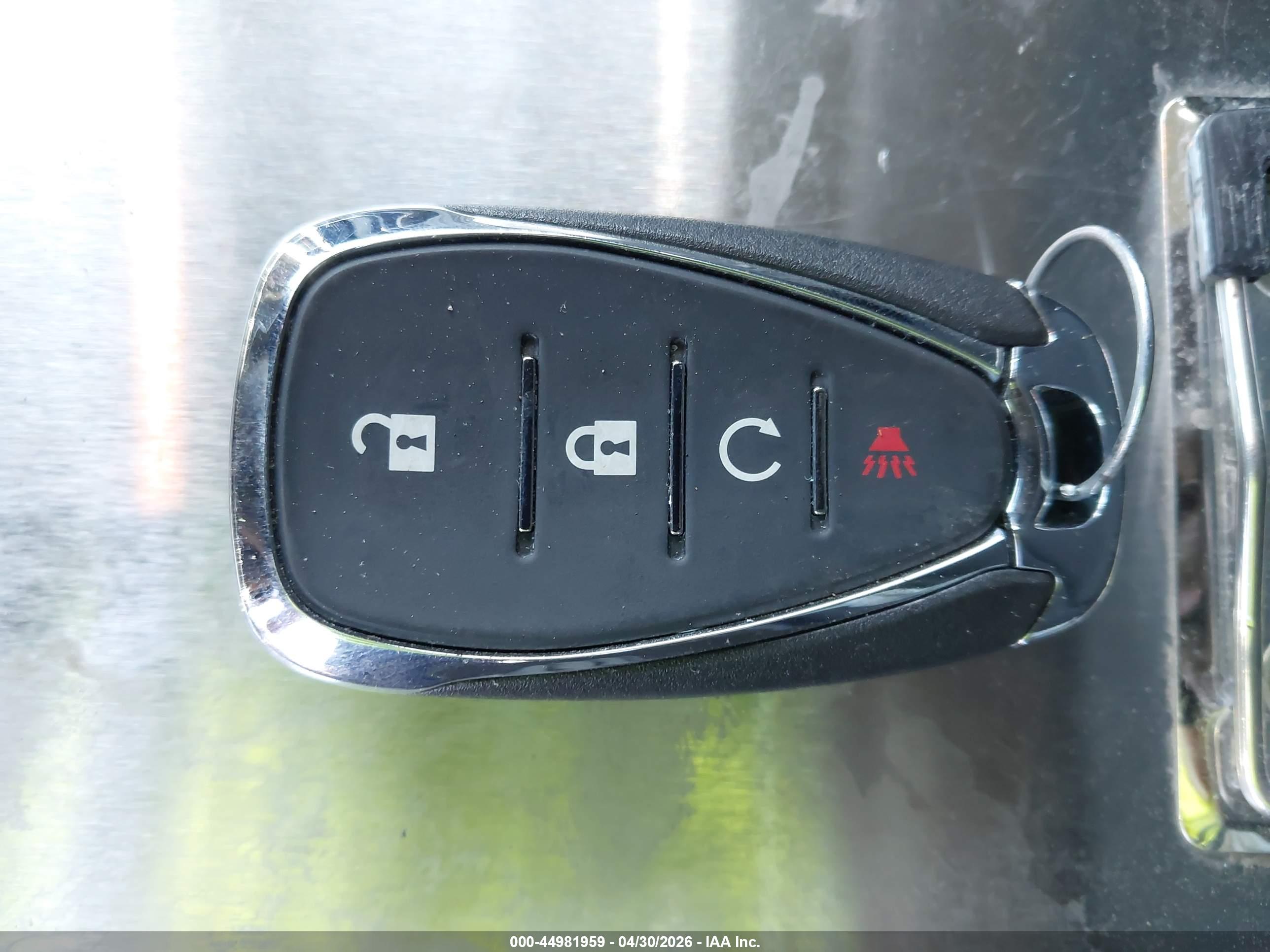 CHEVROLET TRAX image 11