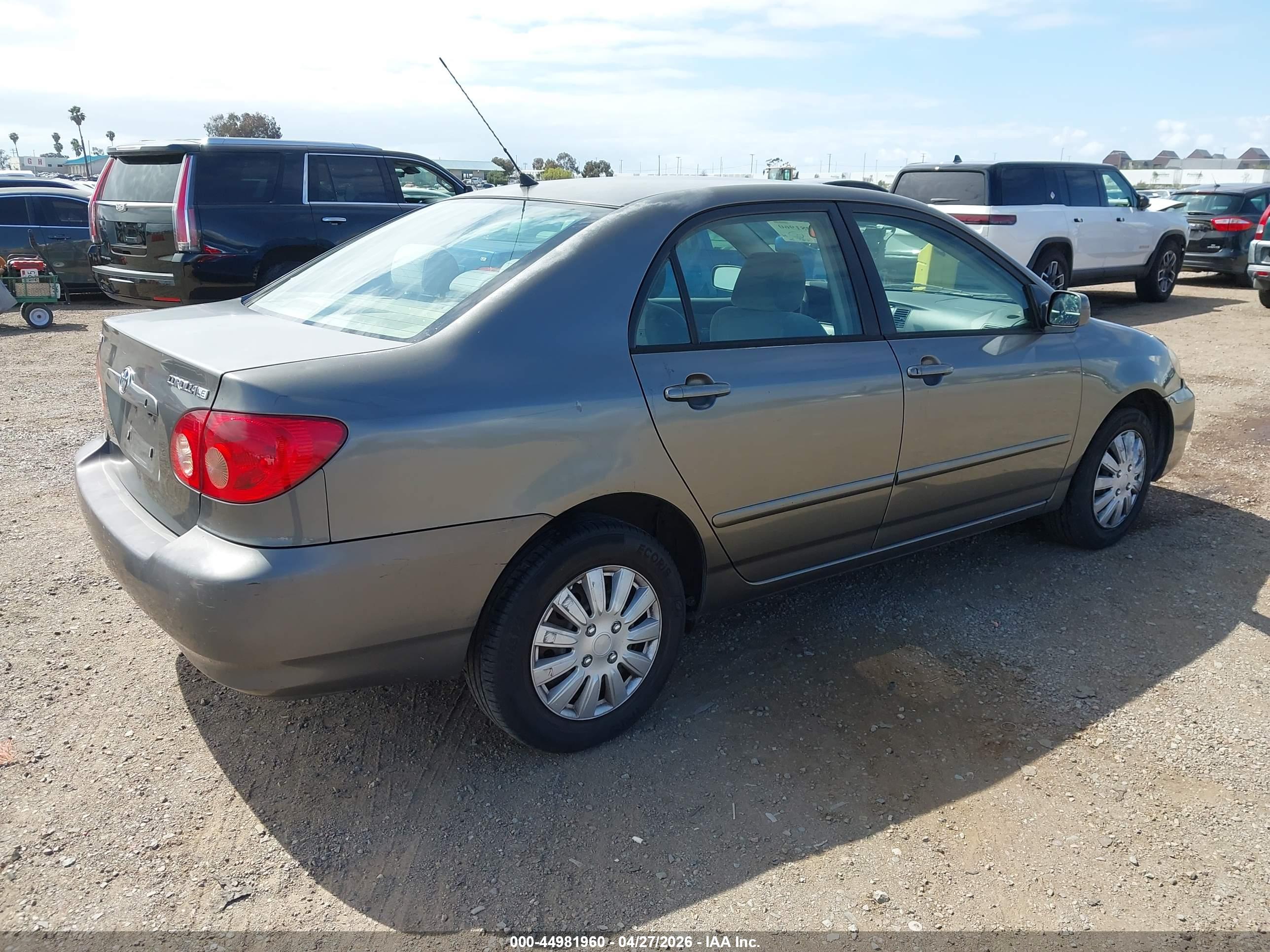 TOYOTA COROLLA image 4