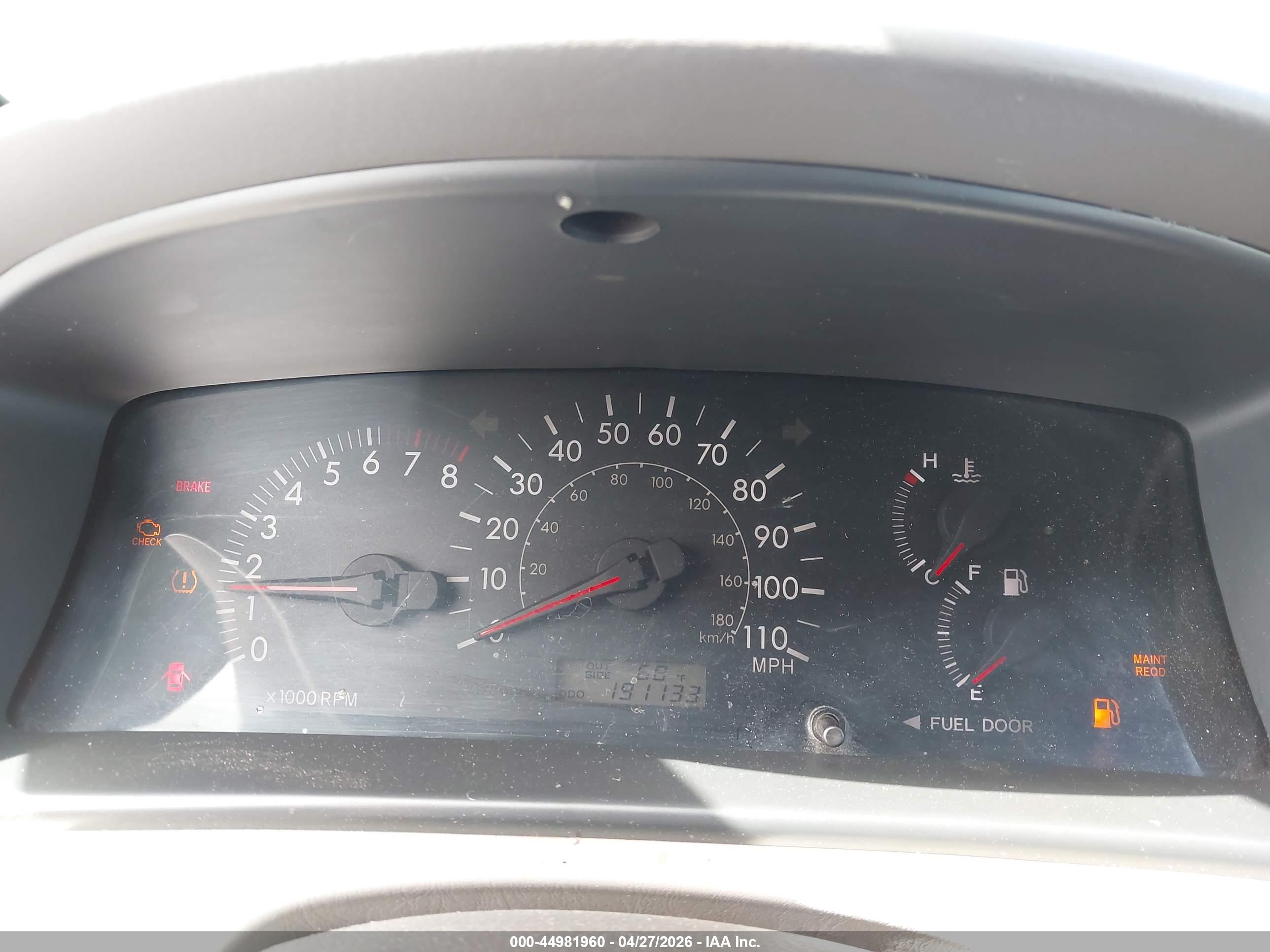 TOYOTA COROLLA image 7