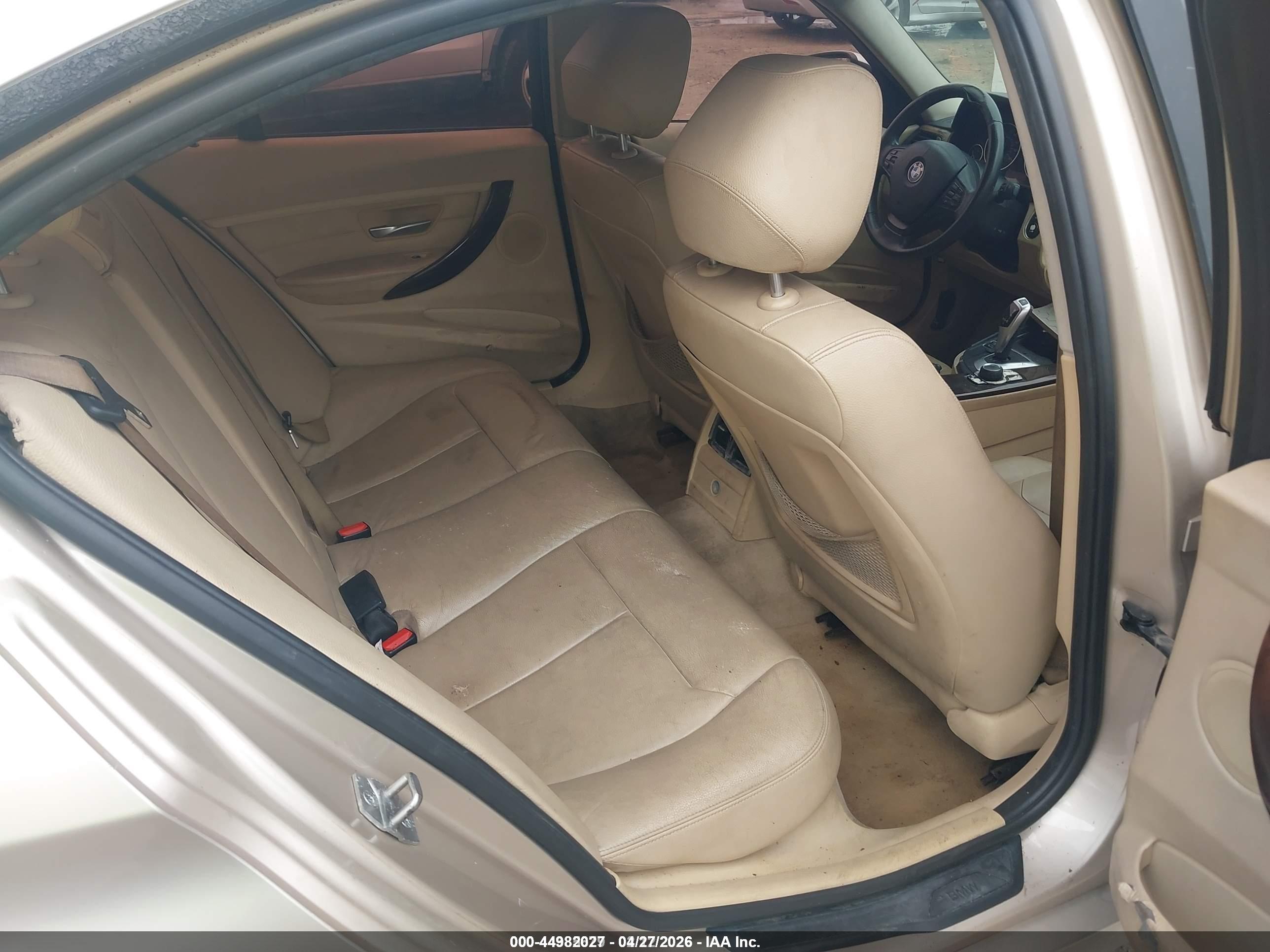 BMW 328I image 8
