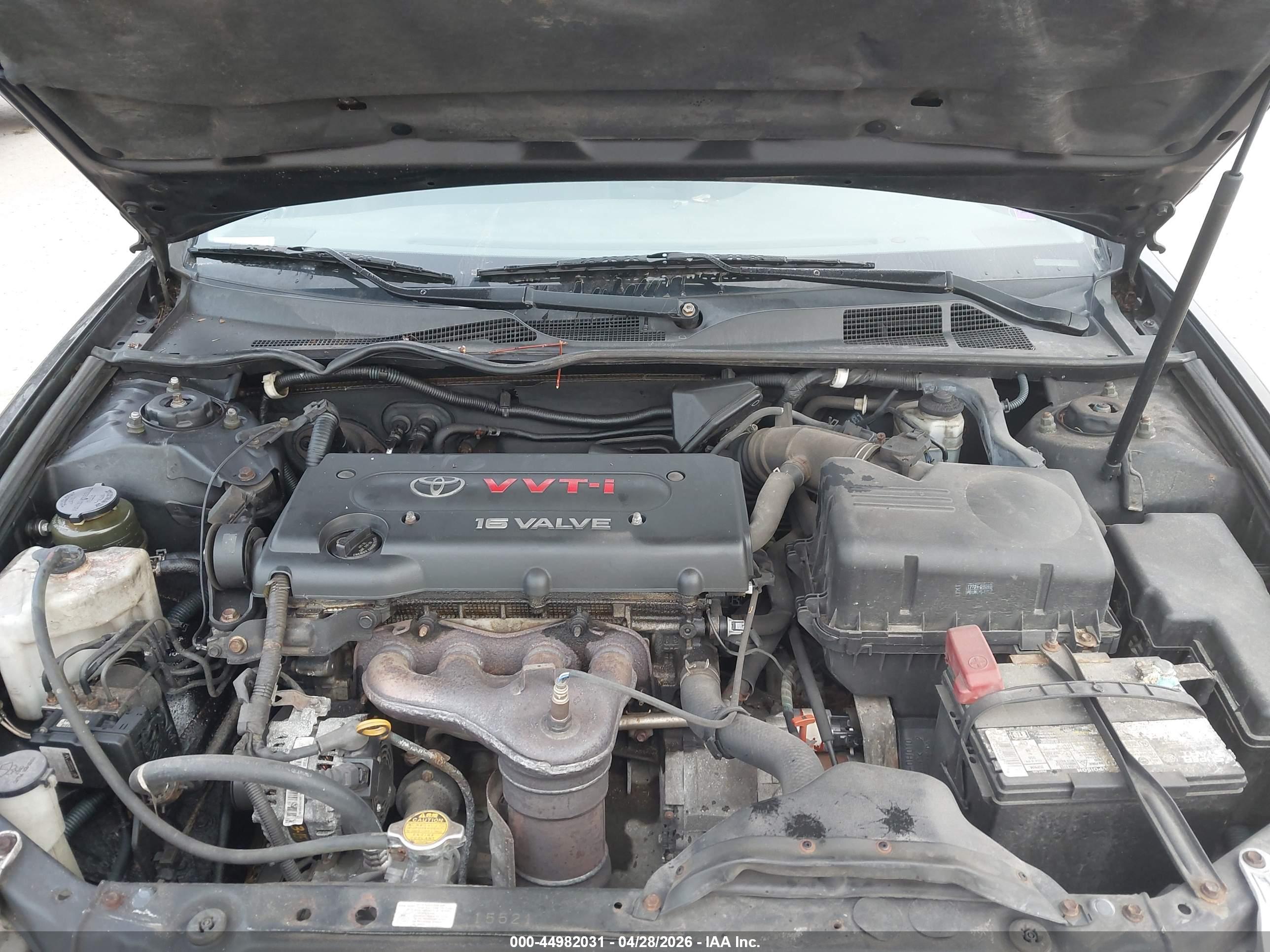 TOYOTA CAMRY image 10