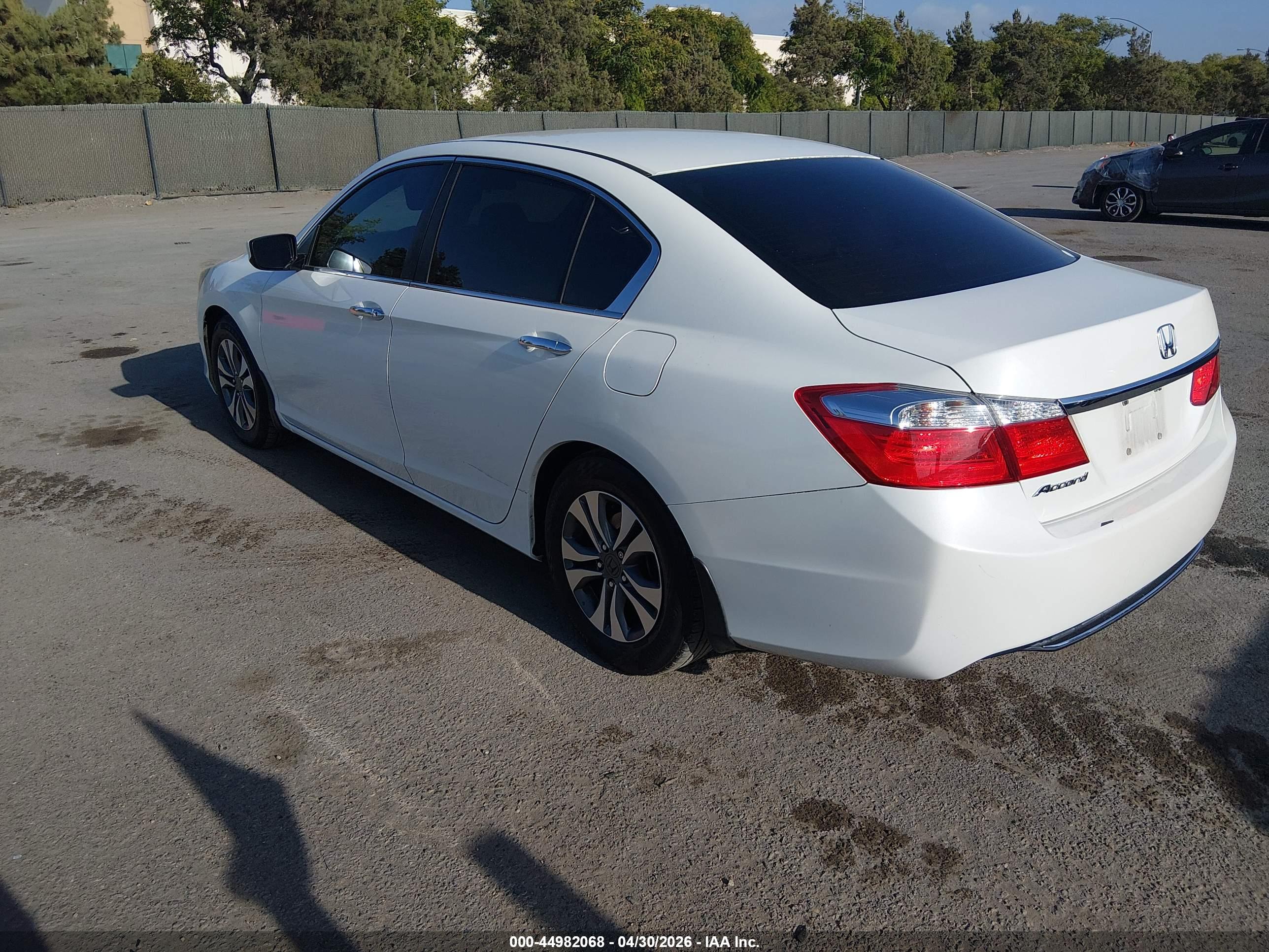 HONDA ACCORD image 3