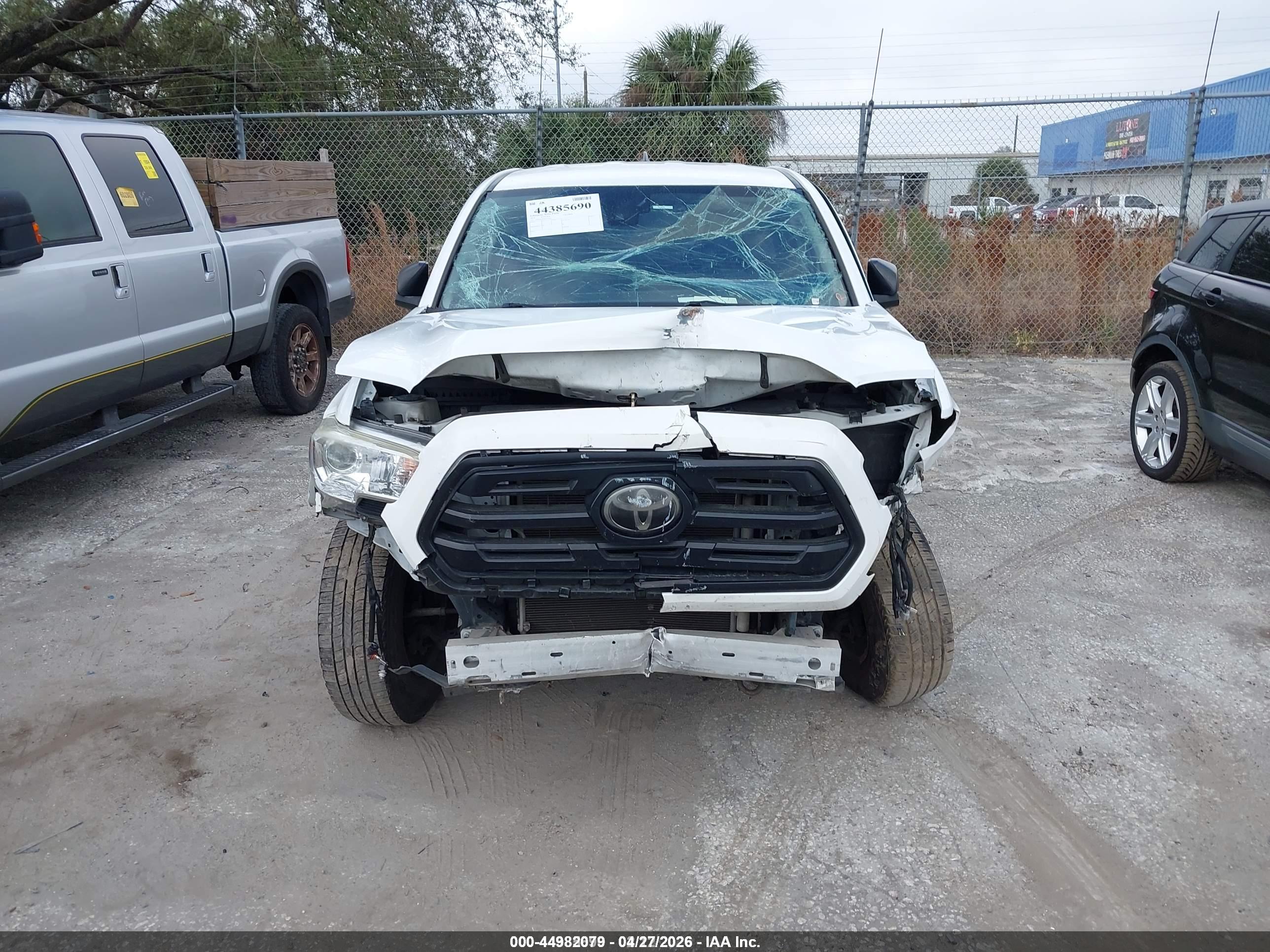 TOYOTA TACOMA image 6