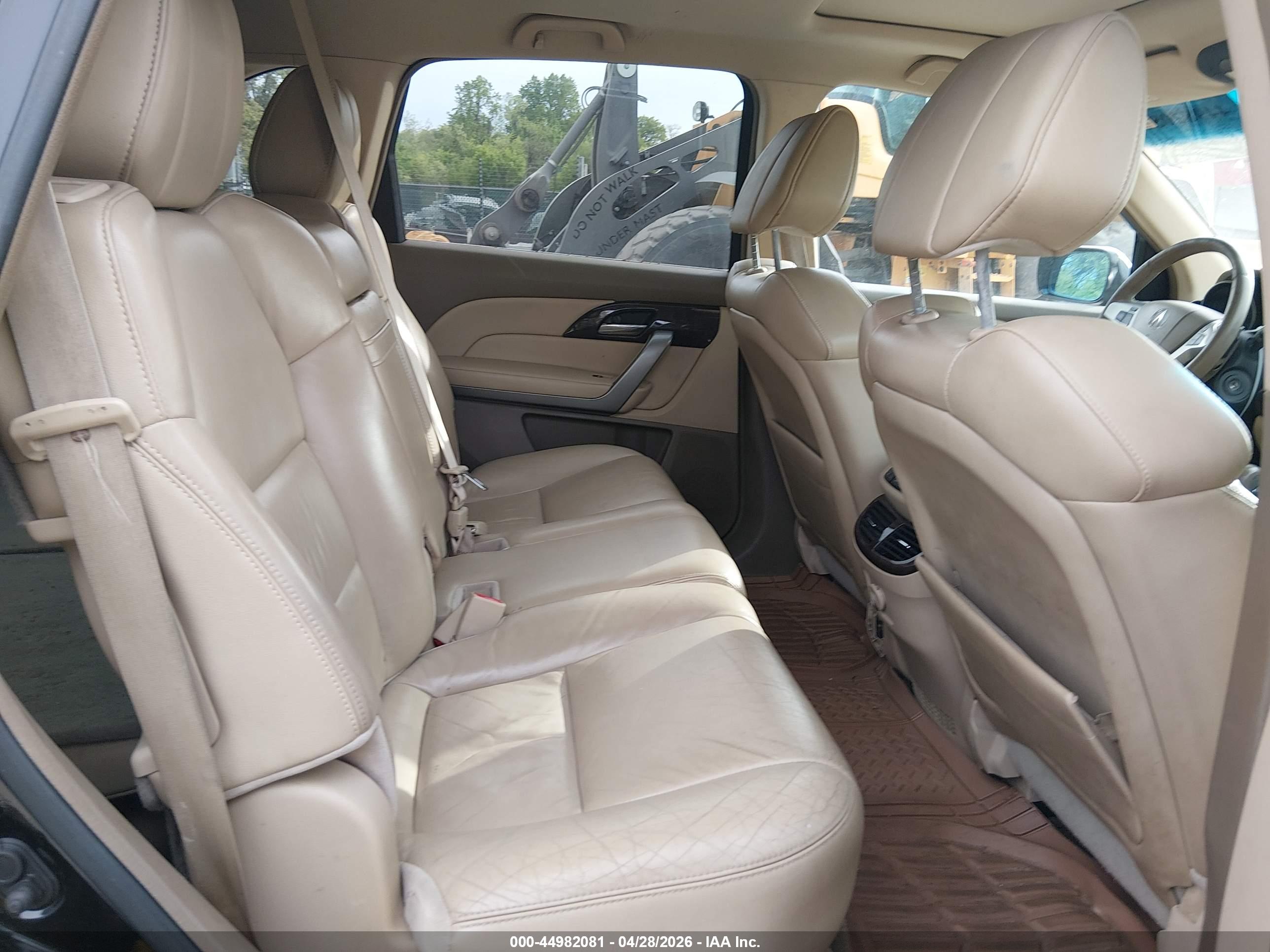 ACURA MDX image 8