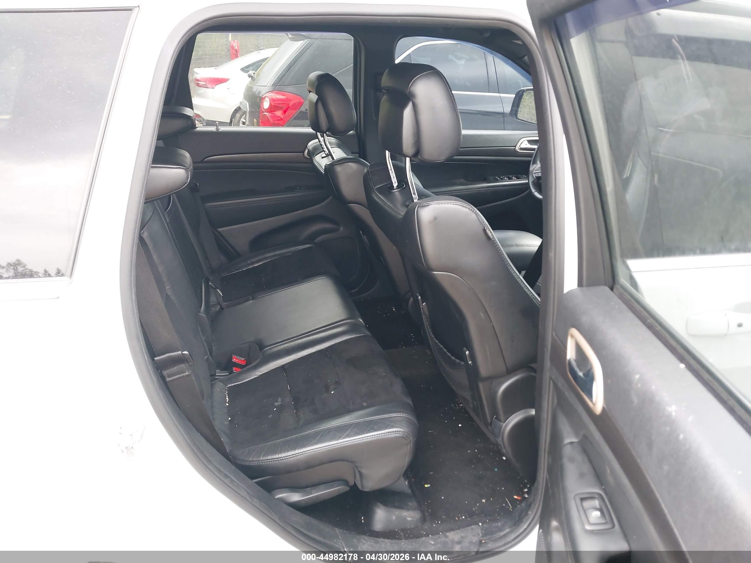 JEEP GRAND image 8