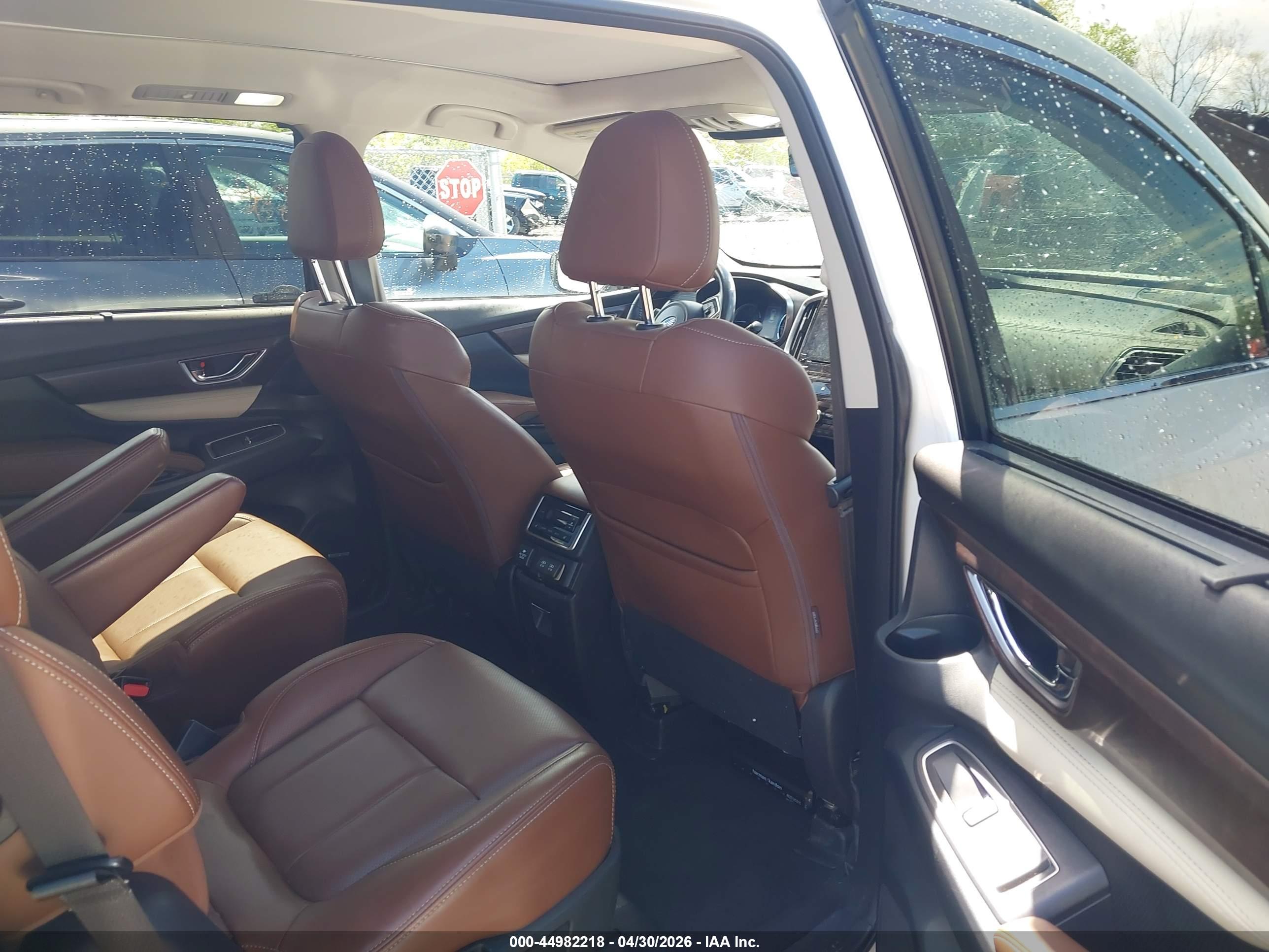 SUBARU ASCENT image 8